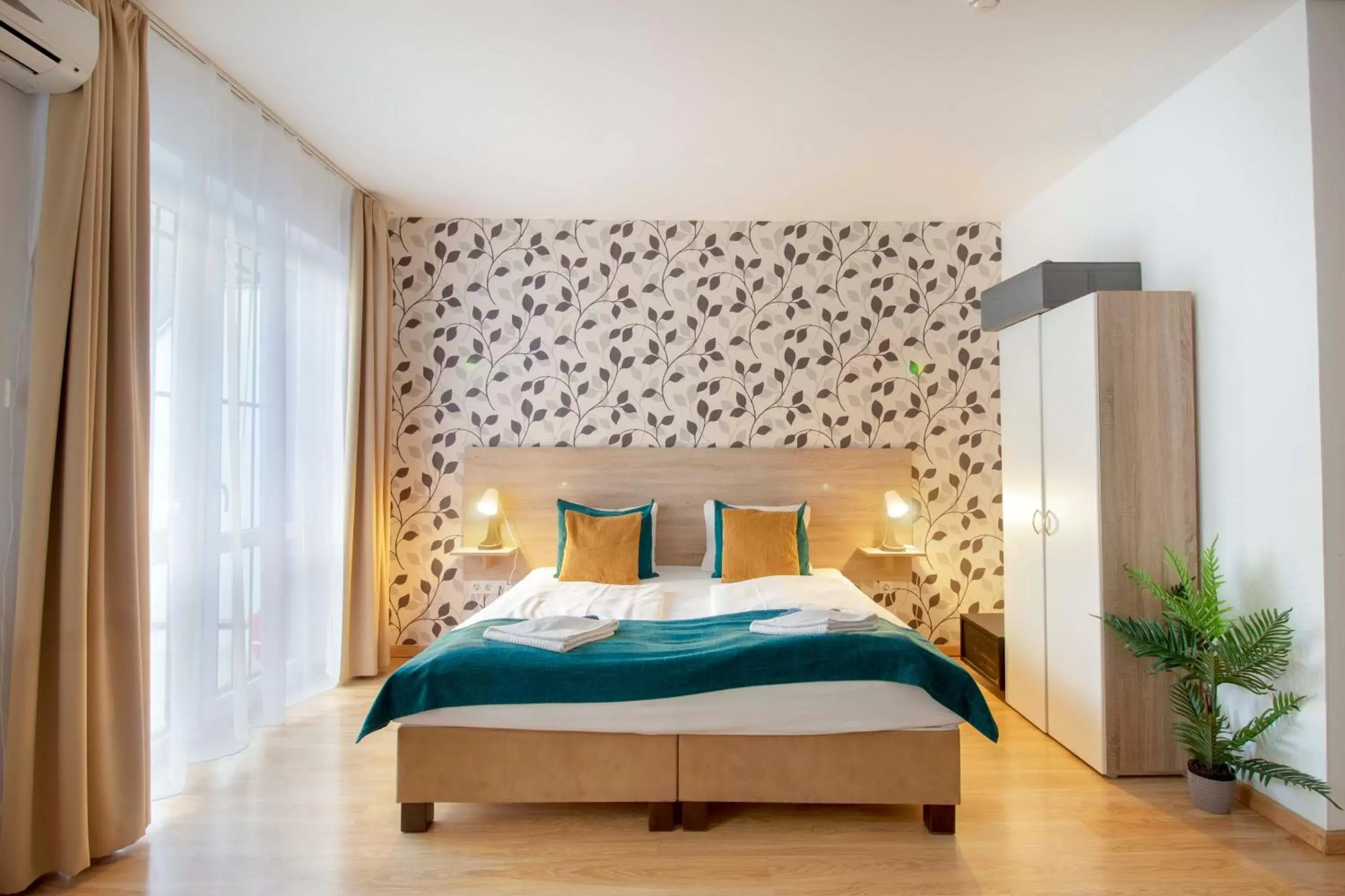 Bed in Prince Apartments Bed in Prince Apartments