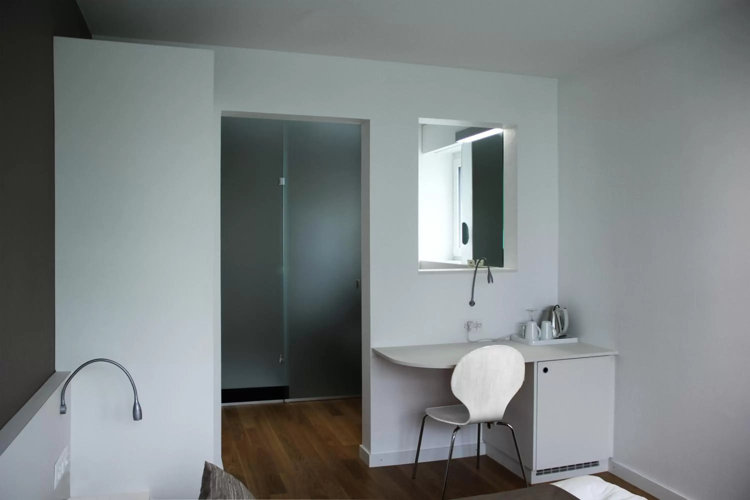 Photo of the whole room, Bathroom in Hôtel Elite