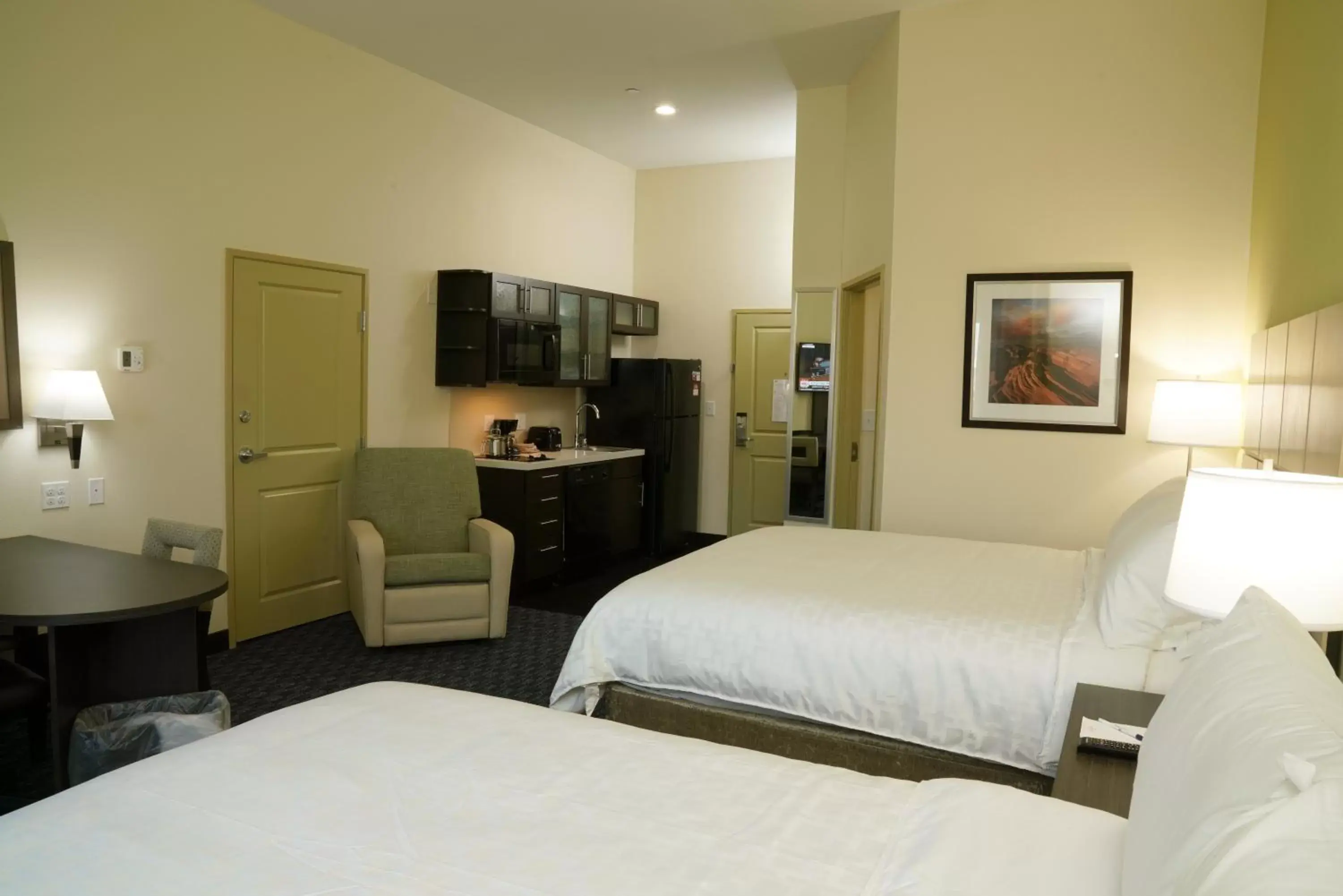 Photo of the whole room, Bed in Candlewood Suites - Plano North, an IHG Hotel