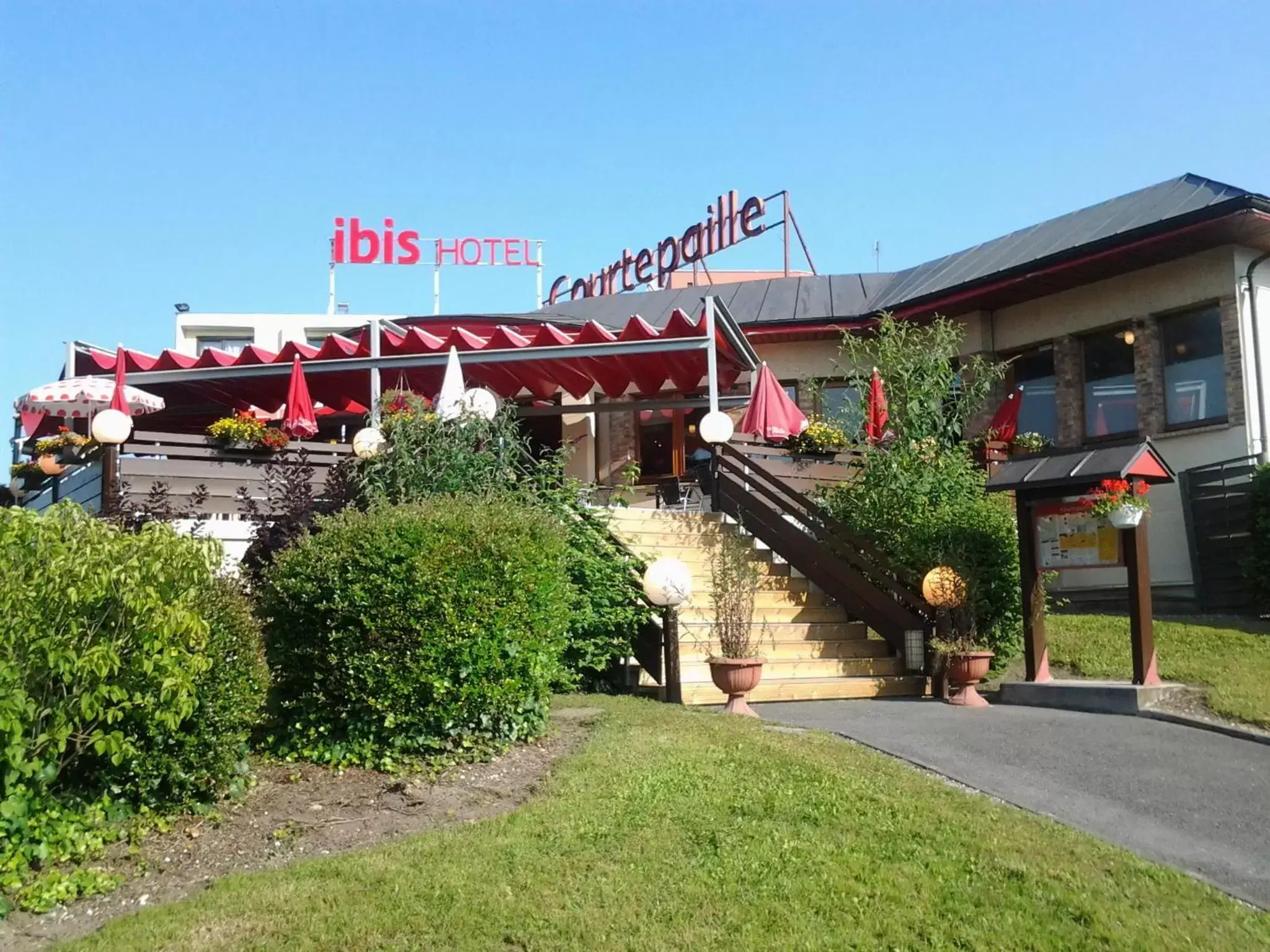 Area and facilities, Property Building in ibis Bordeaux Lac