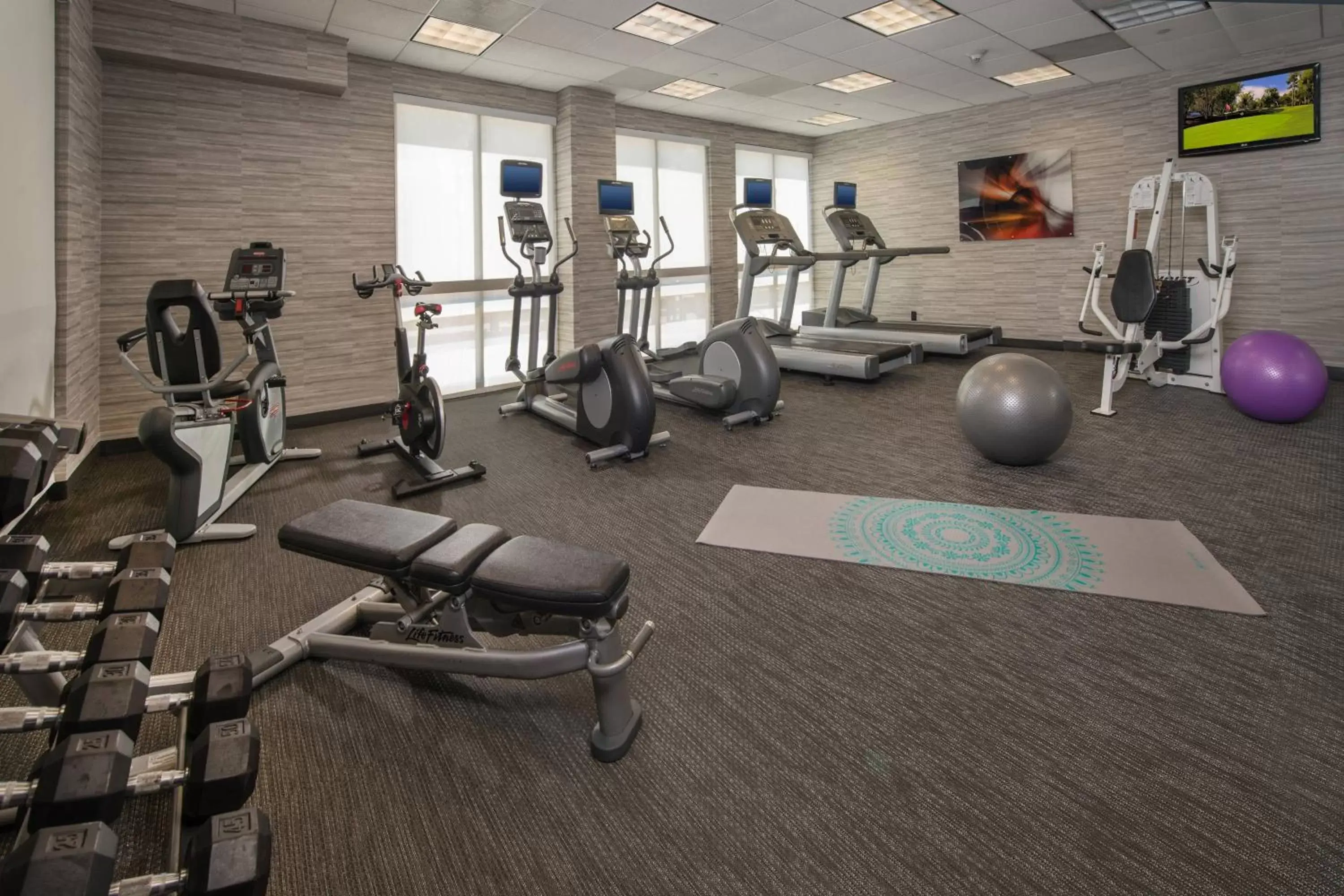 Fitness centre/facilities, Fitness Center/Facilities in Courtyard Fort Meade BWI Business District