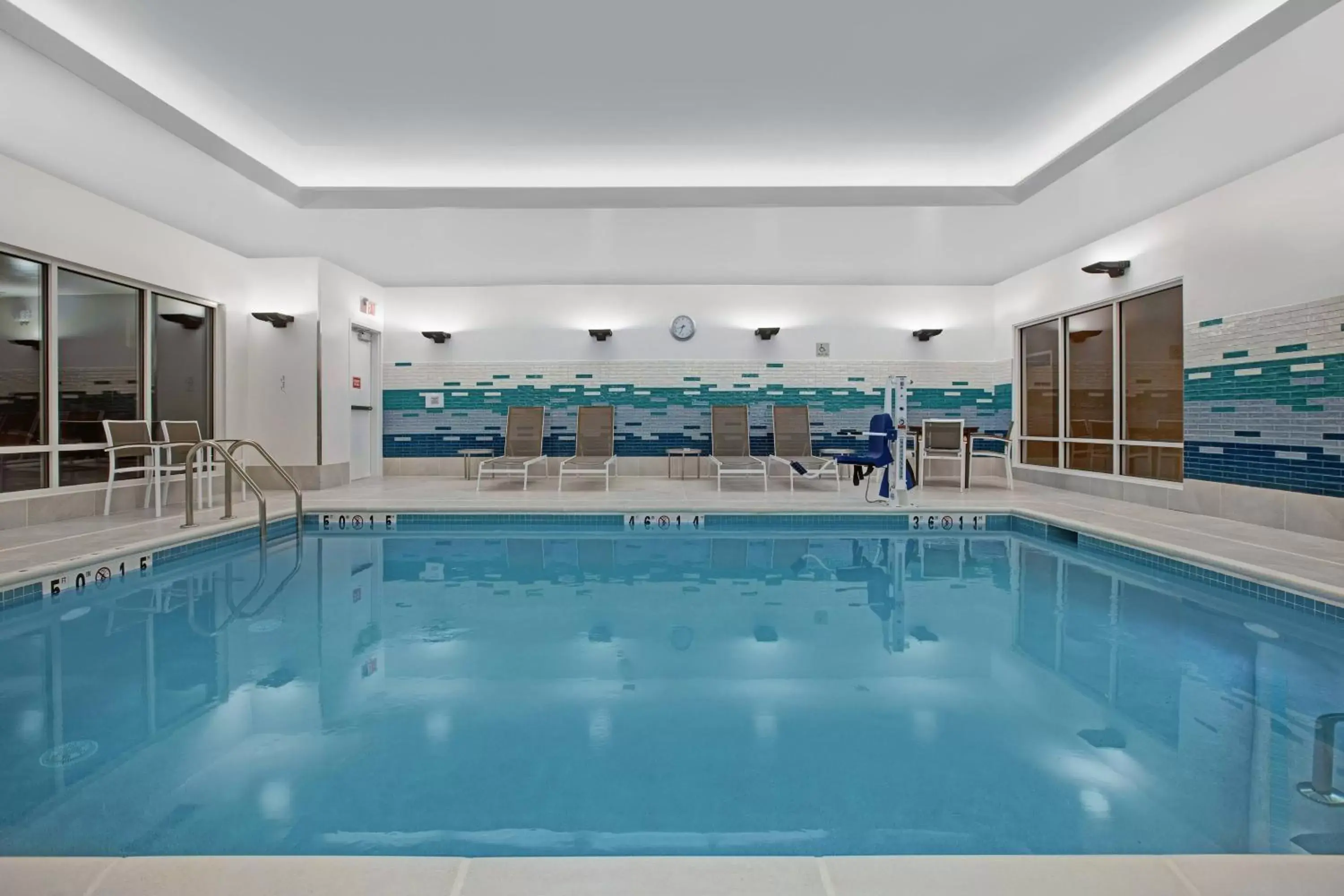 Swimming Pool in TownePlace Suites by Marriott Potomac Mills Woodbridge