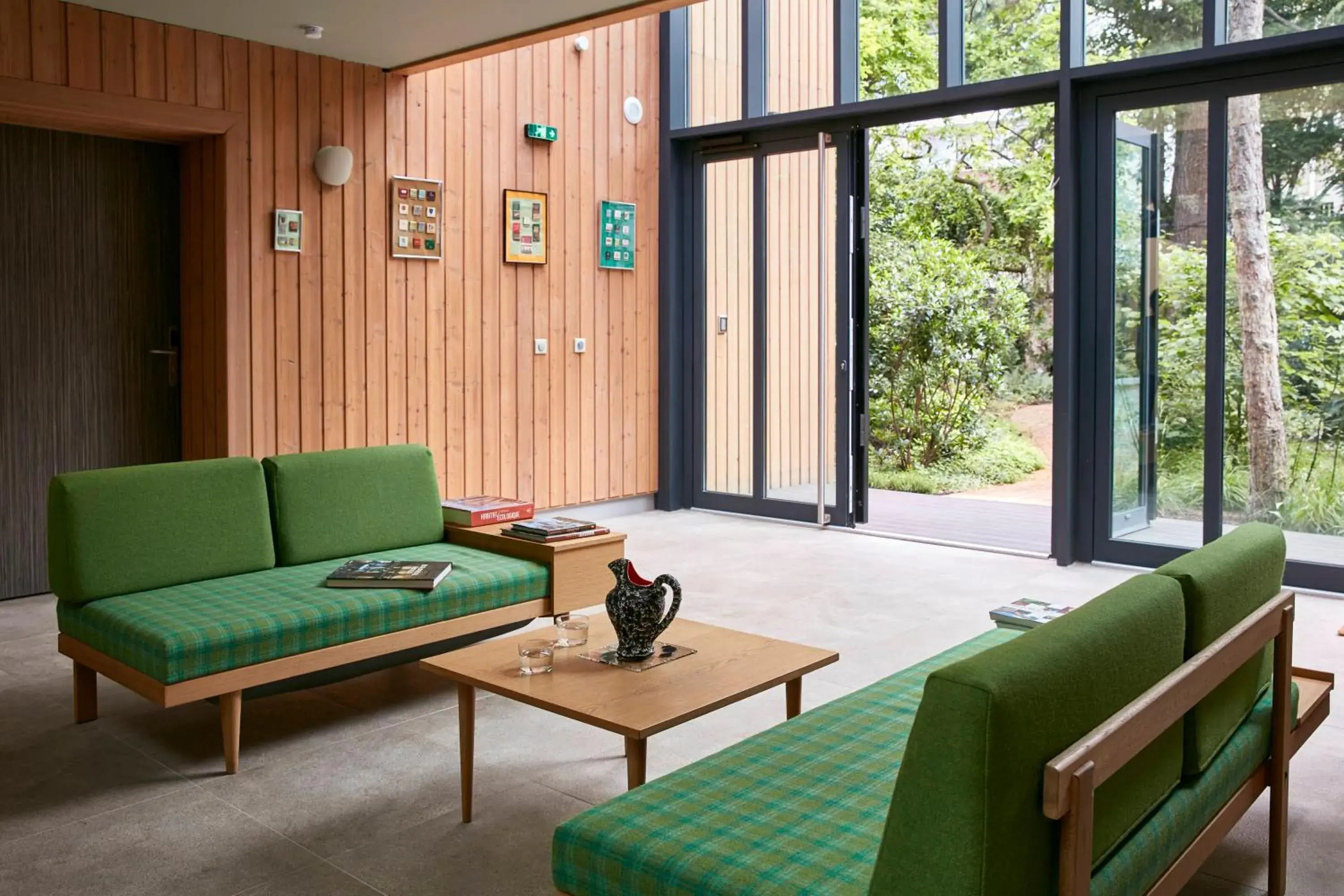 Lobby or reception in Eden Lodge Paris Lobby or reception in Eden Lodge Paris