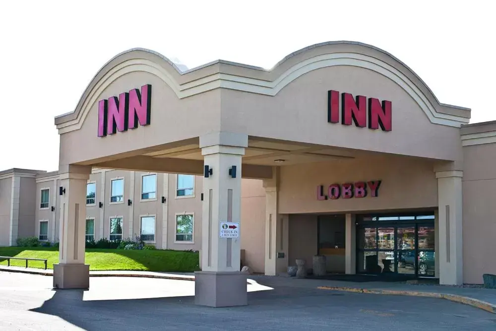 Property building in Westlock Inn & Conference Centre Property building in Westlock Inn & Conference Centre