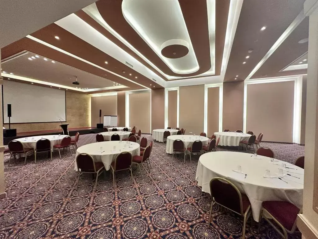Banquet/Function facilities in Padova Hotel
