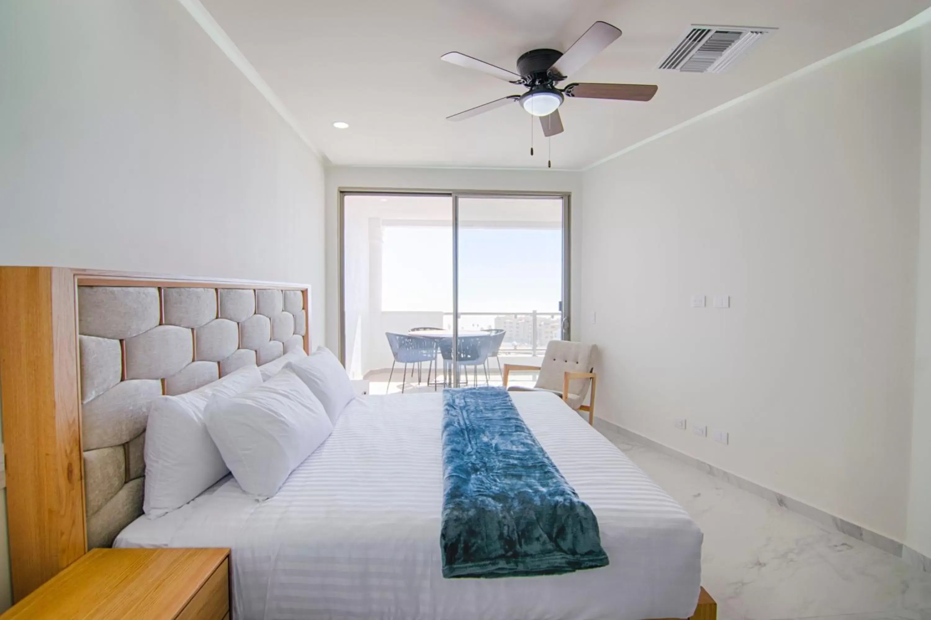 Bedroom, Bed in Casa Blanca Golf Villas