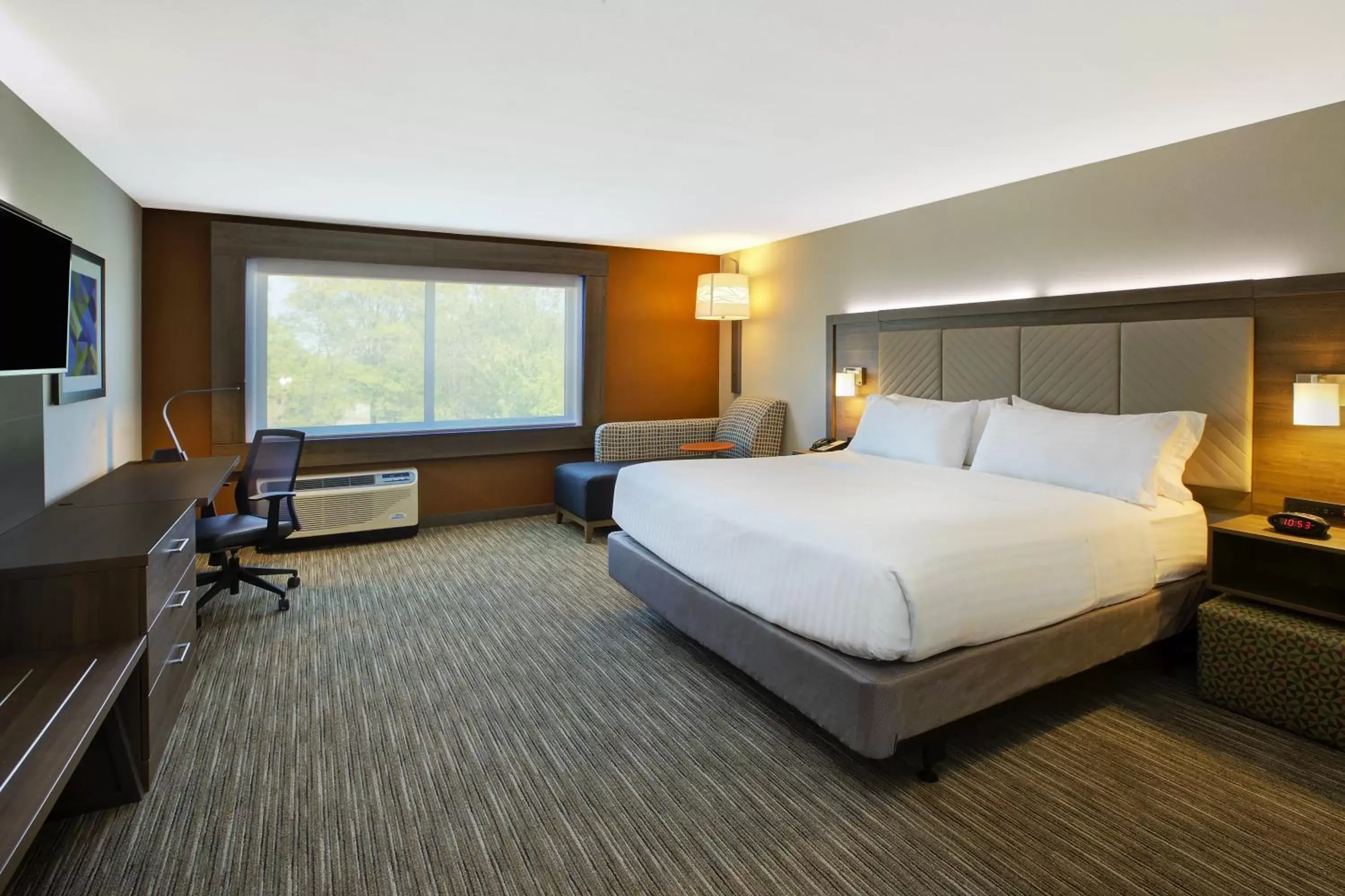 Photo of the whole room in Holiday Inn Express & Suites New Castle, an IHG Hotel