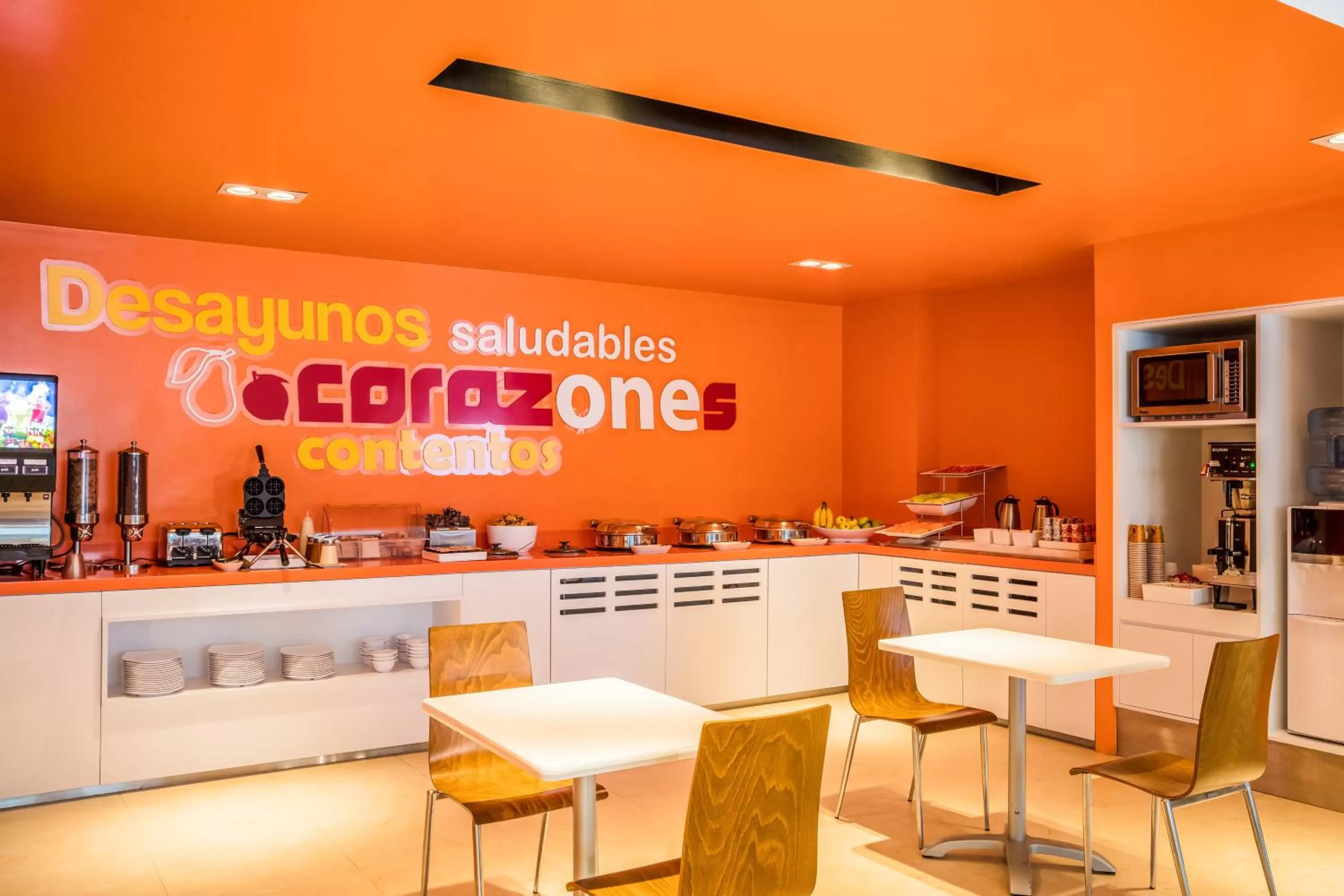 Restaurant/places to eat in One Puebla Serdan