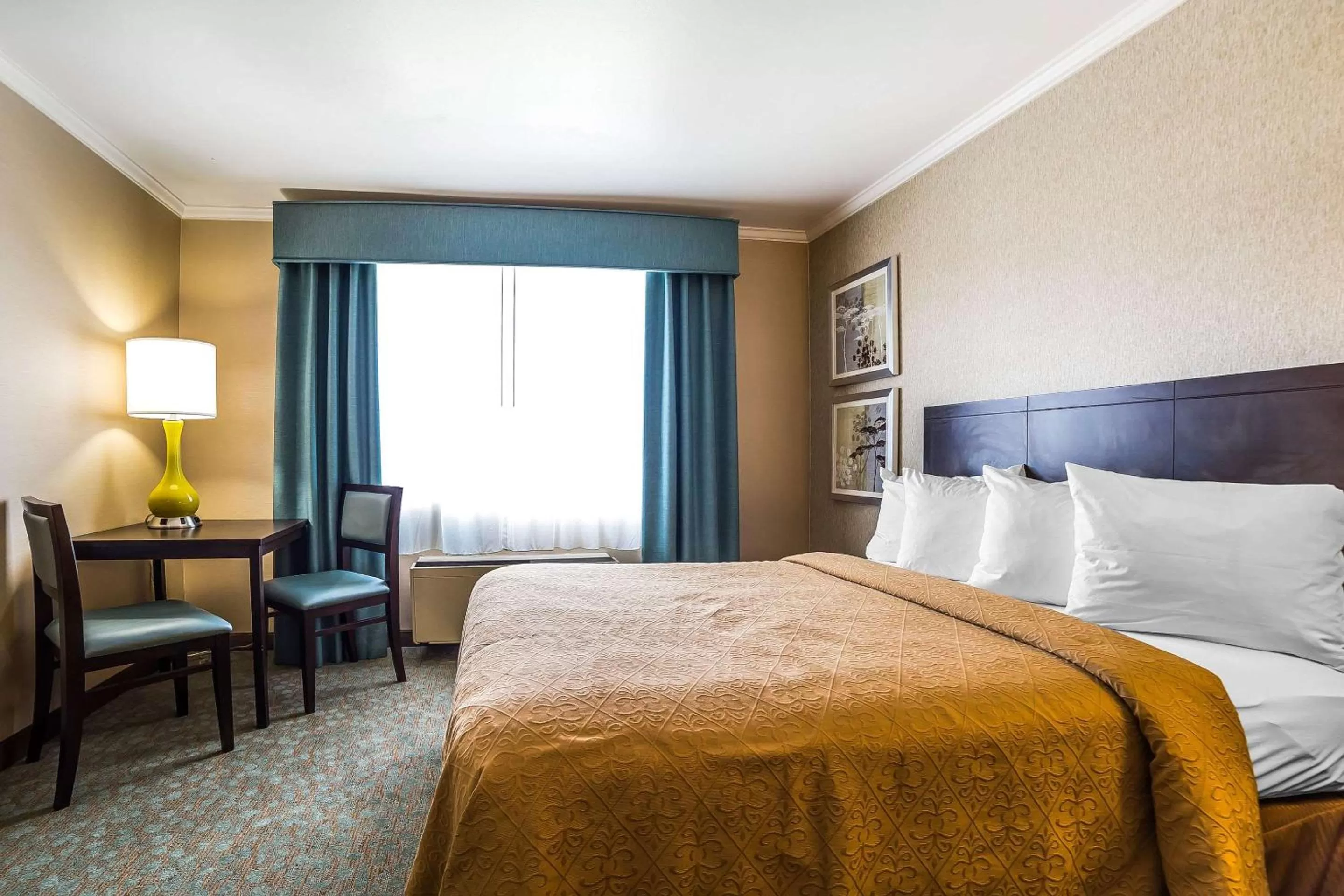 Standard Queen Room with Two Queen Beds - Non-Smoking in Quality Inn Payson I-15