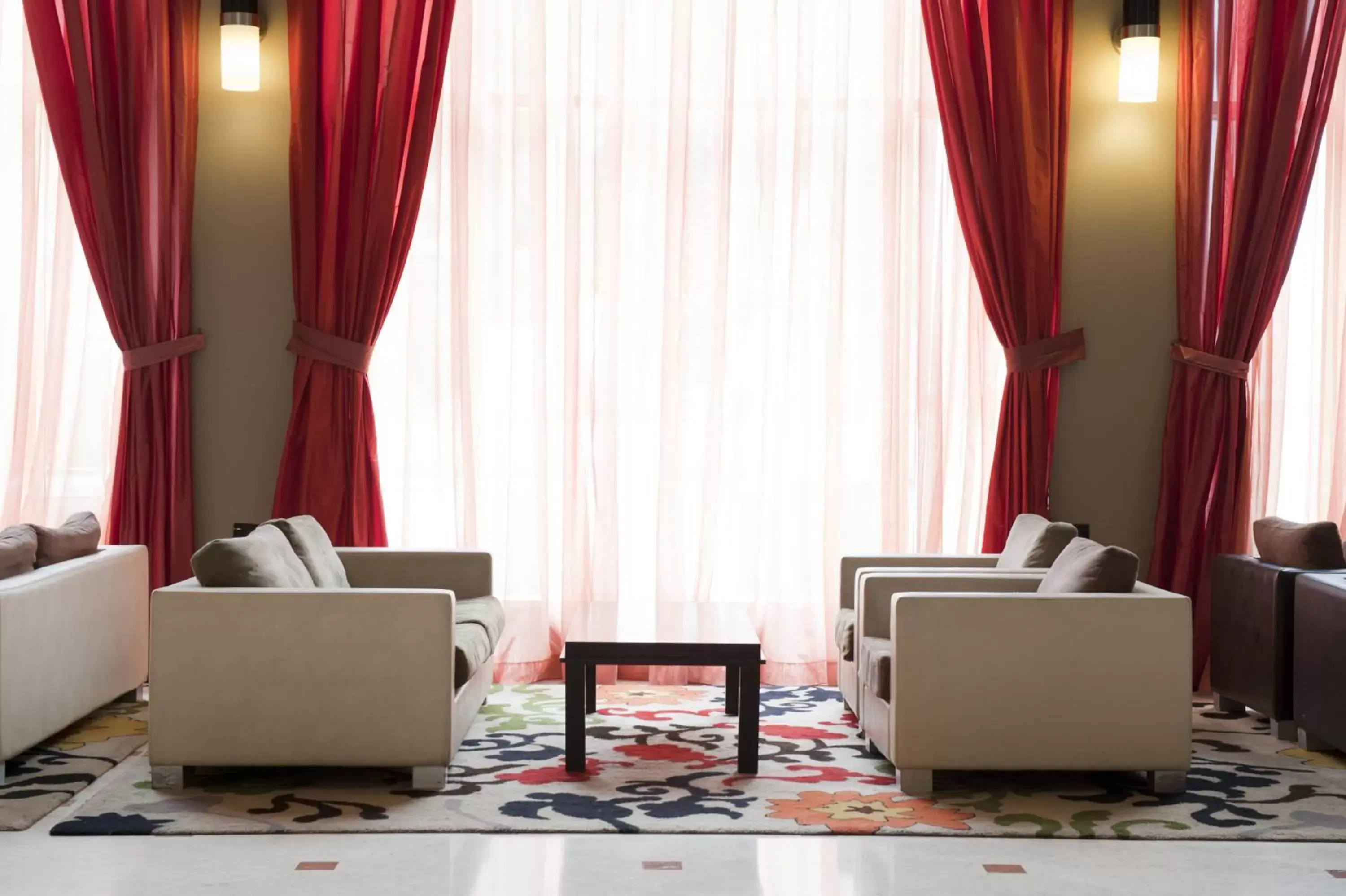 Lobby or reception, Seating Area in Leonardo Hotel Negev