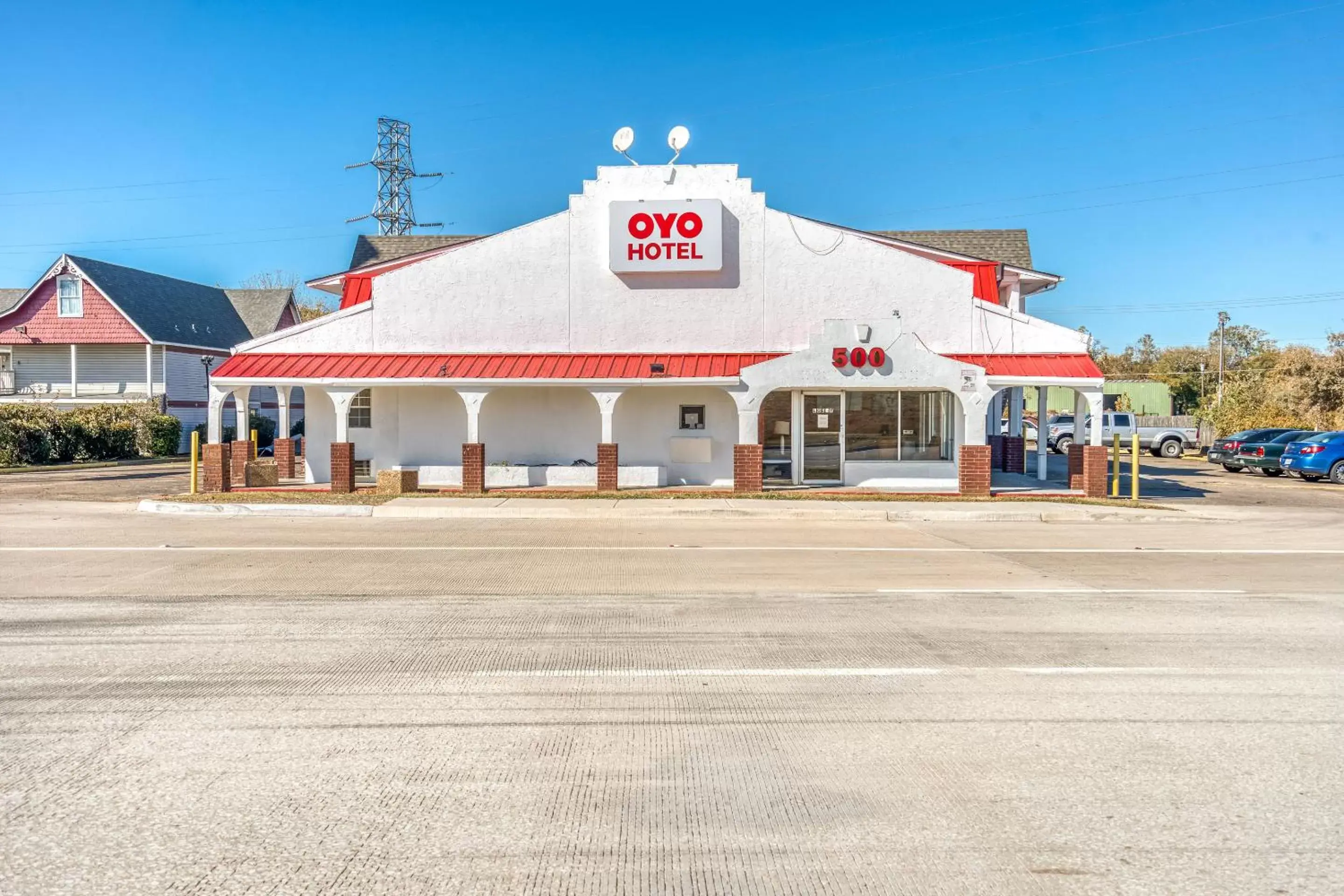 Property Building in OYO Hotel Waco University Area I-35