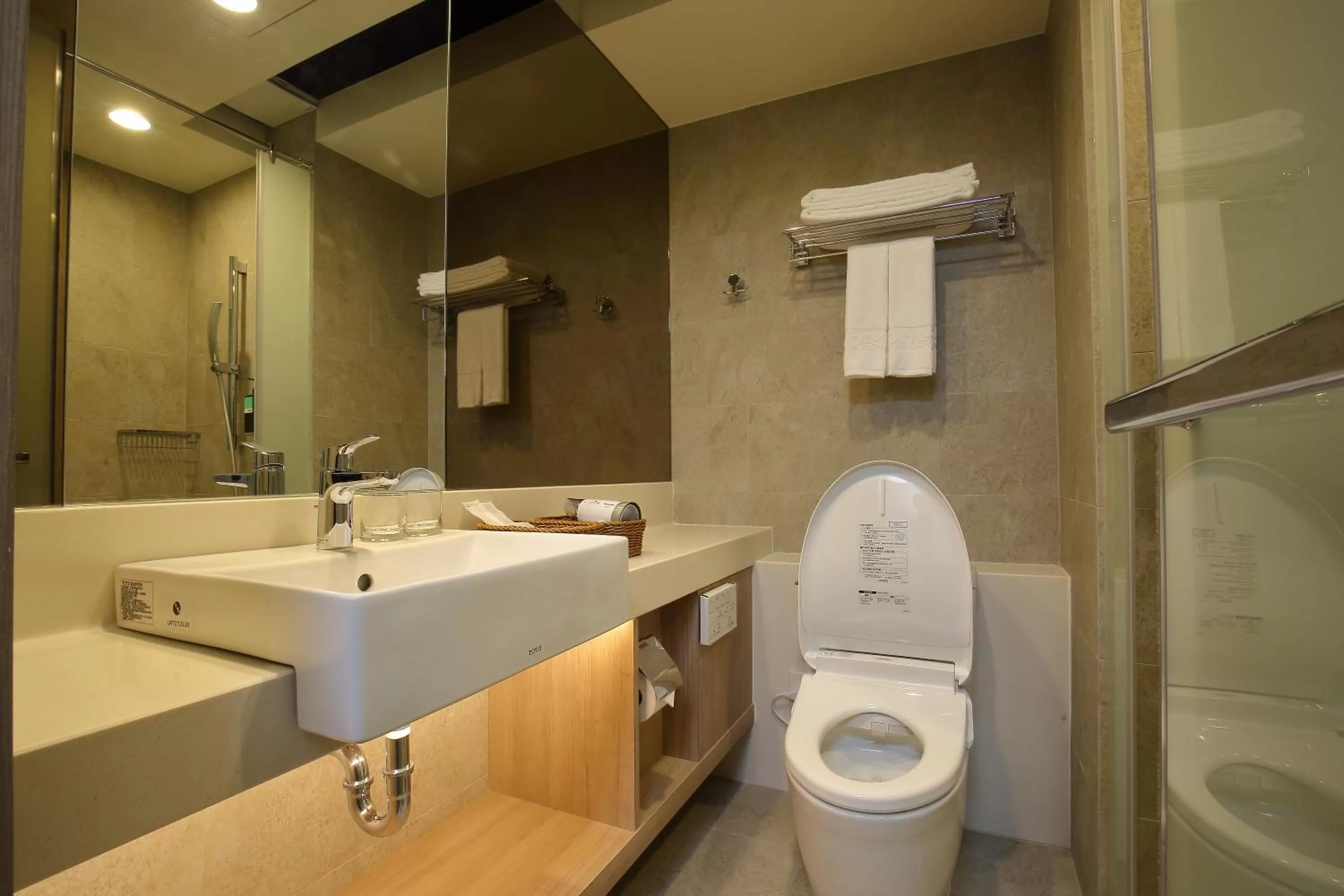 Bathroom in Kloud Hotel