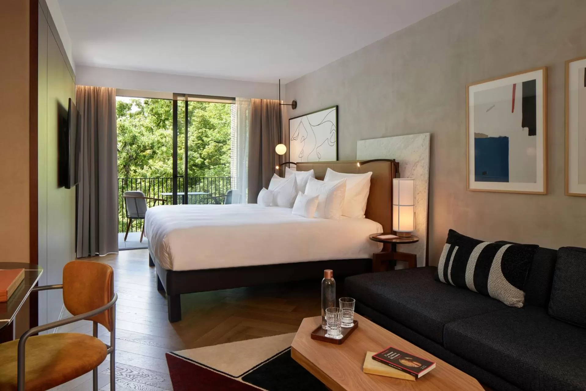 Bed in L'Esquisse Hotel & Spa Colmar - MGallery Collection