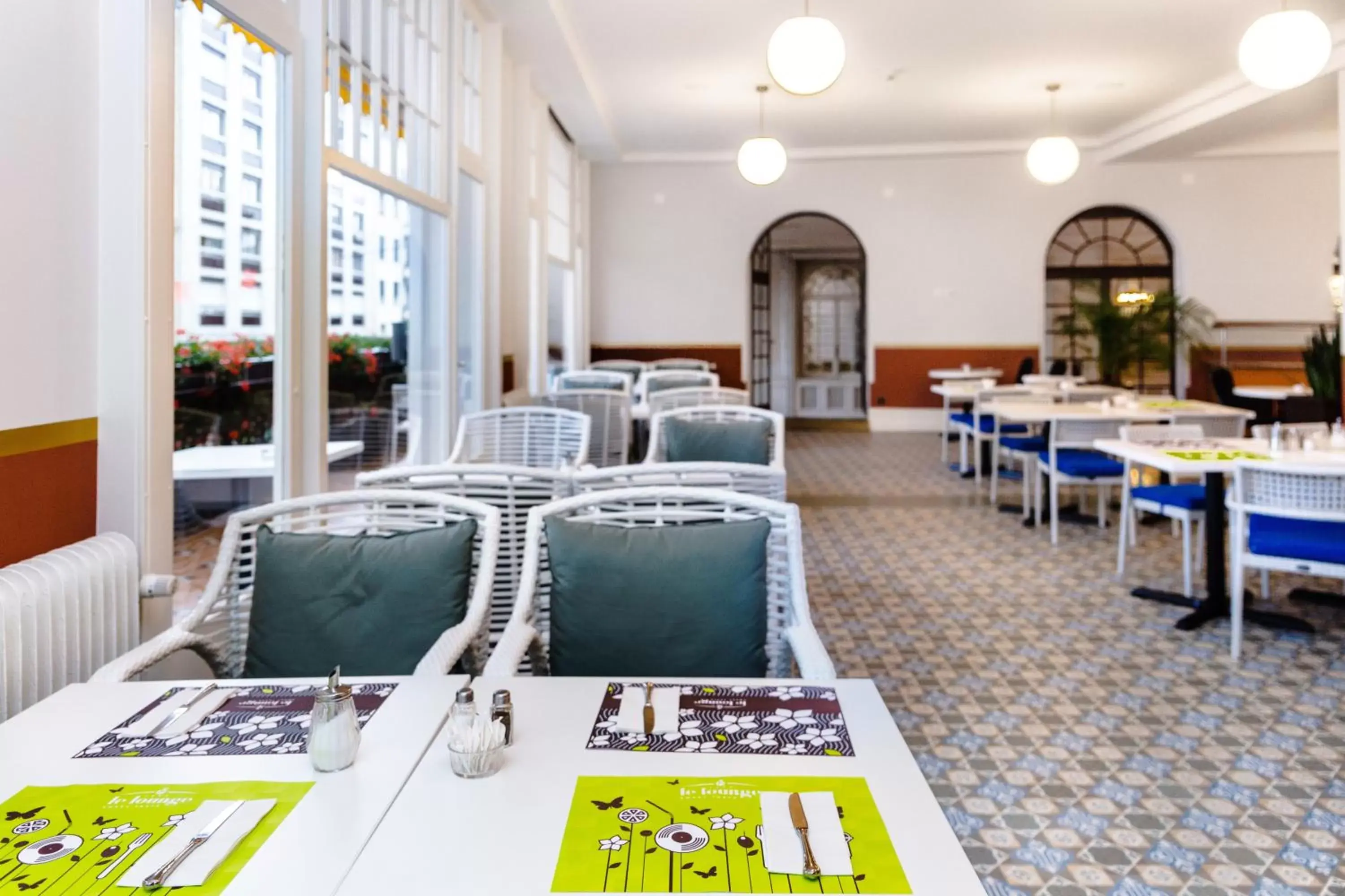 Restaurant/Places to Eat in J5 Hotels Helvetie & La Brasserie