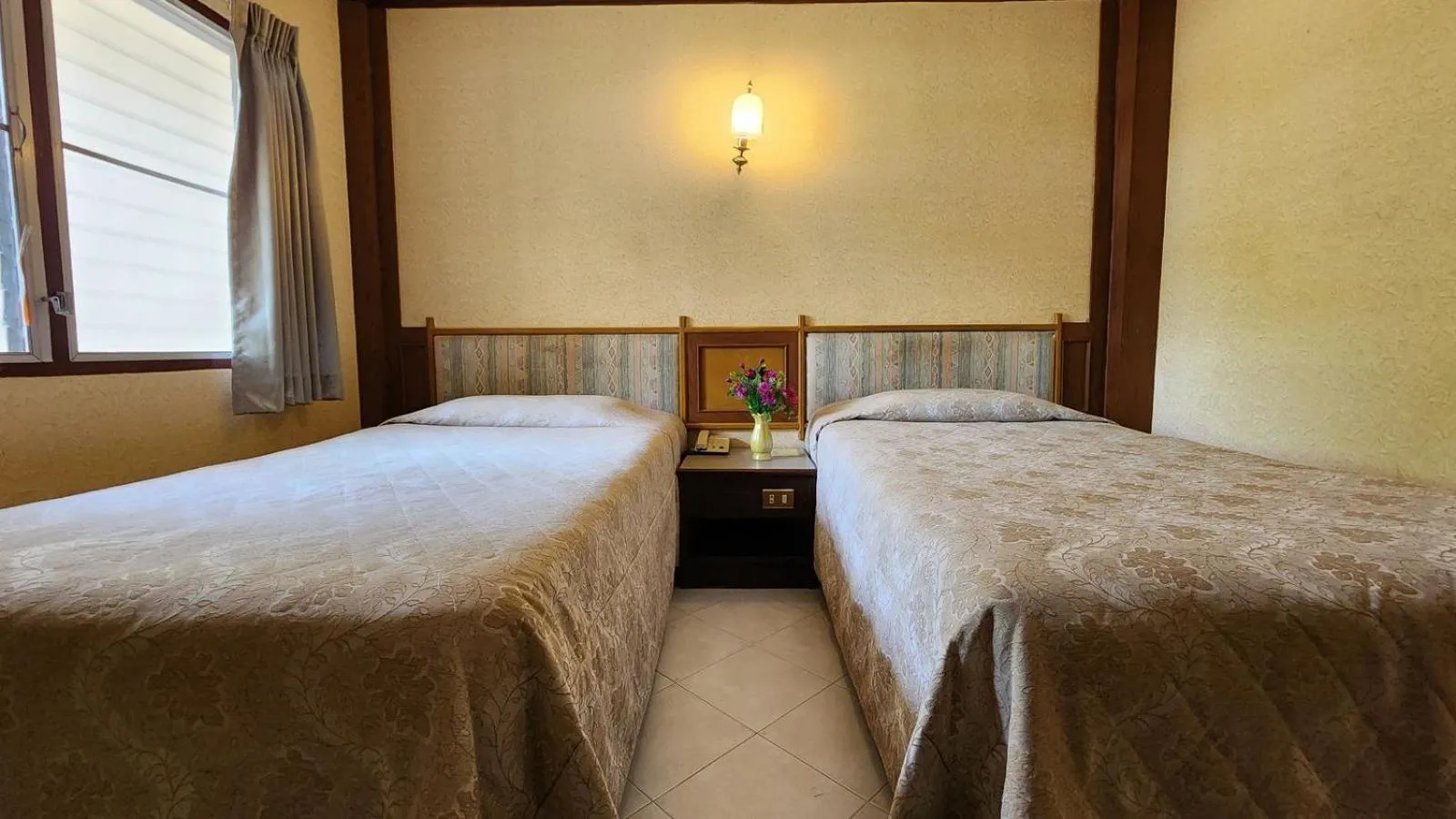 Bed in Pattaya Garden Resort