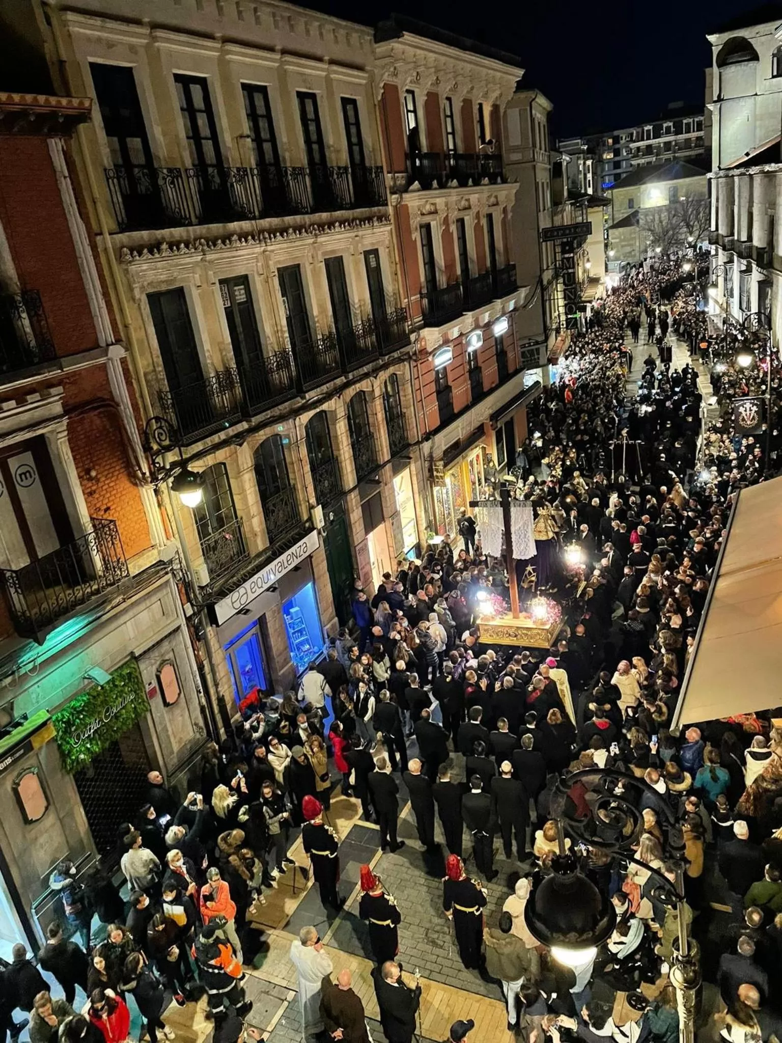 Night in ARVA Spa París