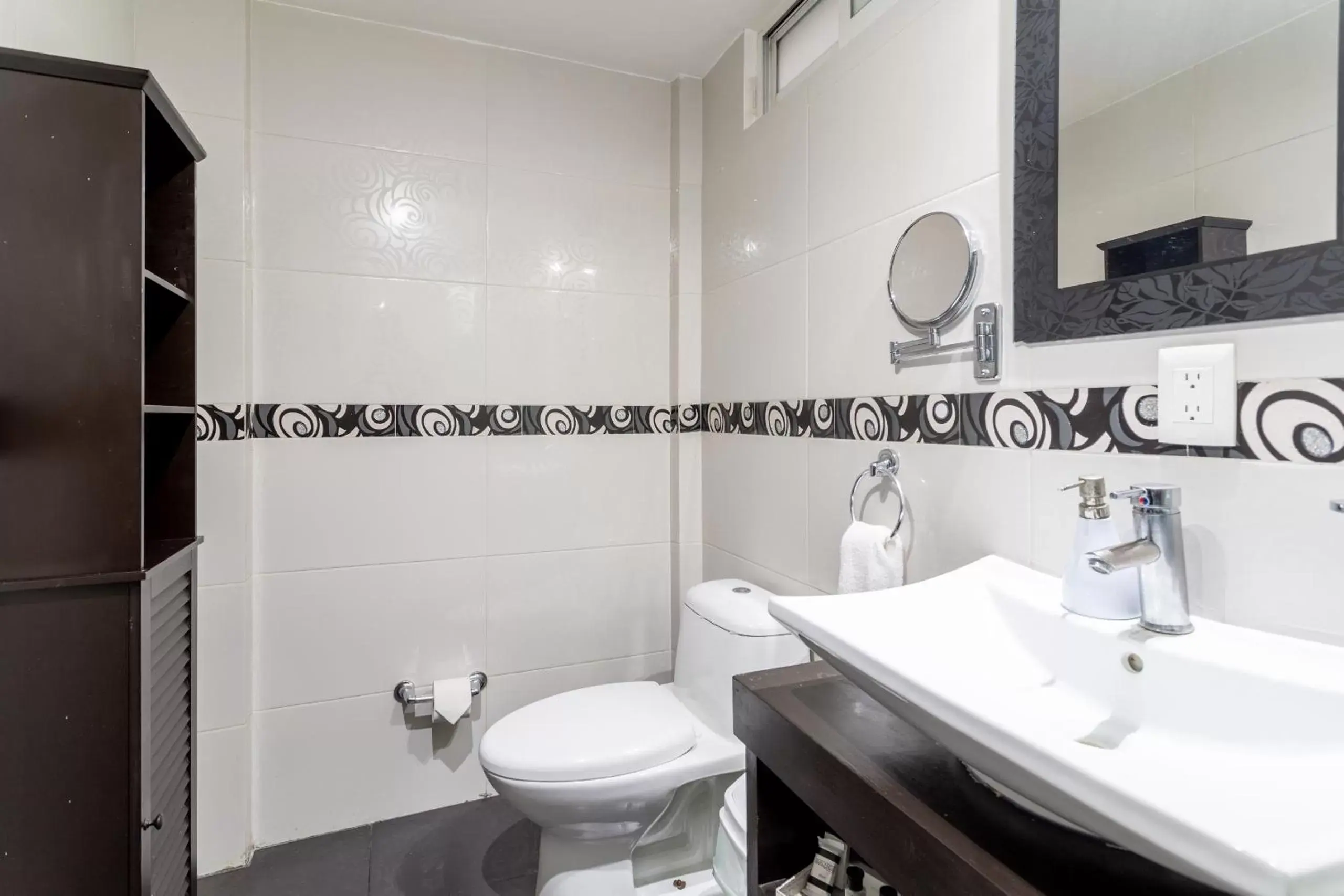 Bathroom in Suites 259 Condesa