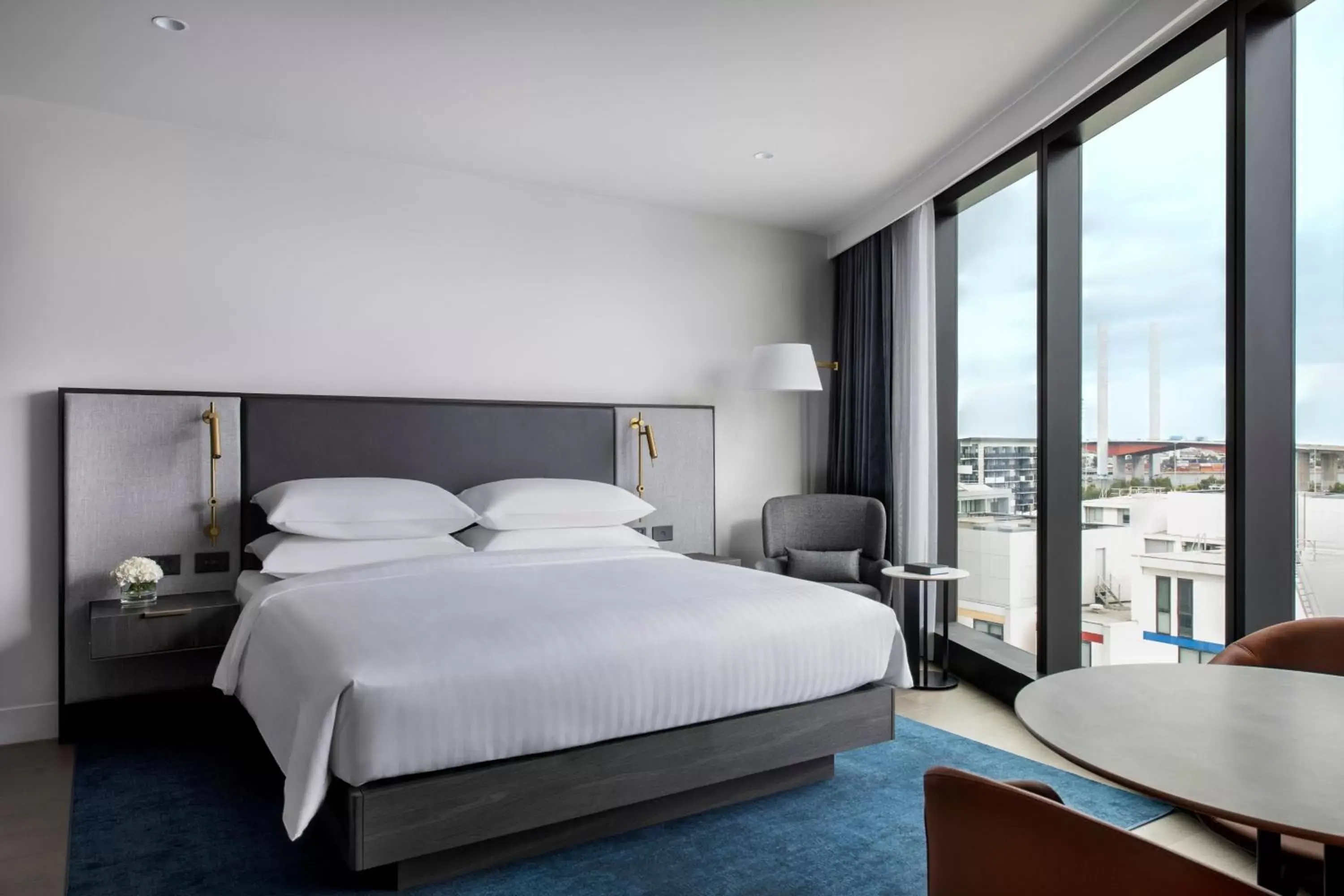 Photo of the whole room, Bed in Melbourne Marriott Hotel Docklands