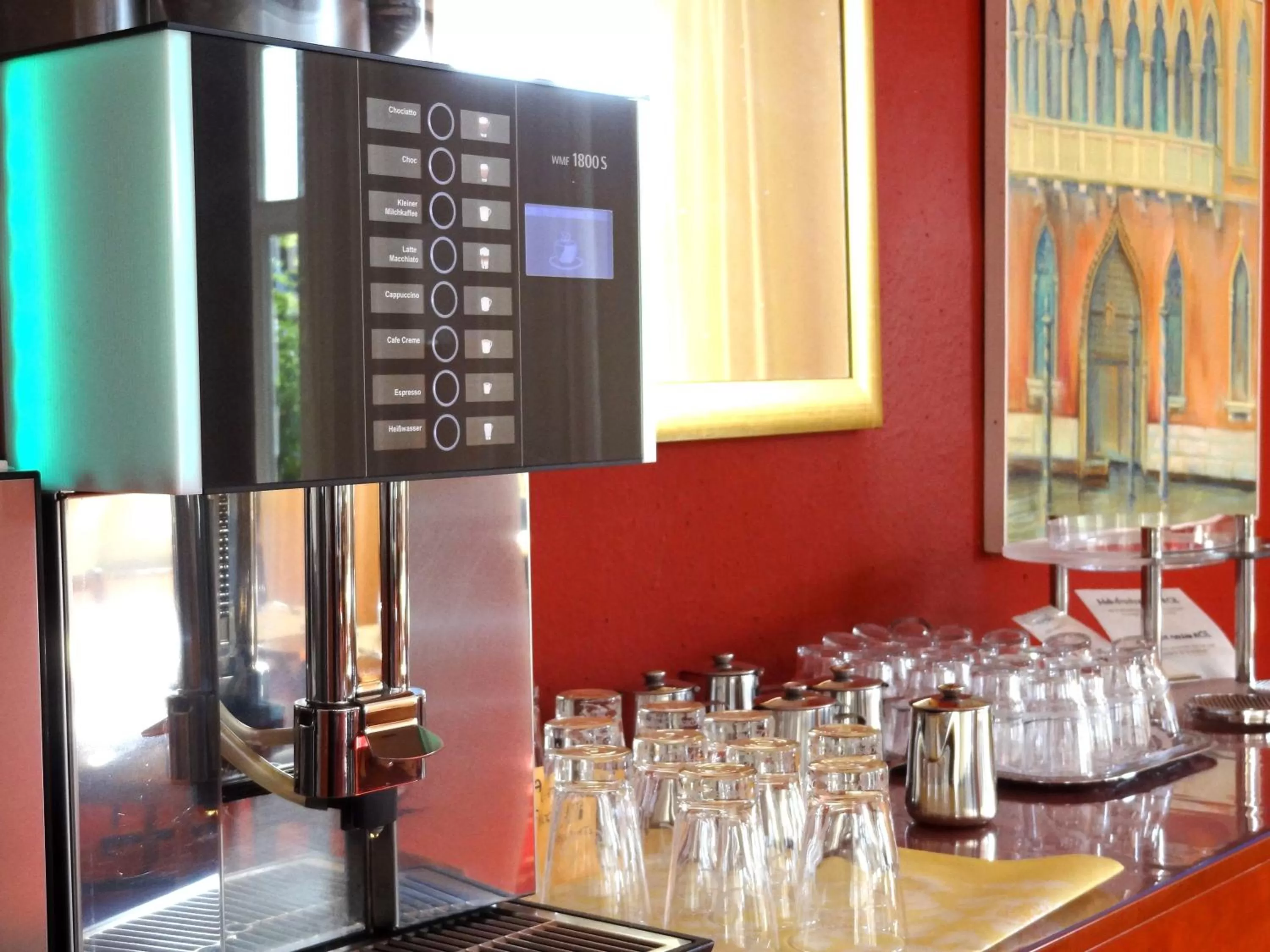 Coffee/tea facilities in Hotel Garni Arcis