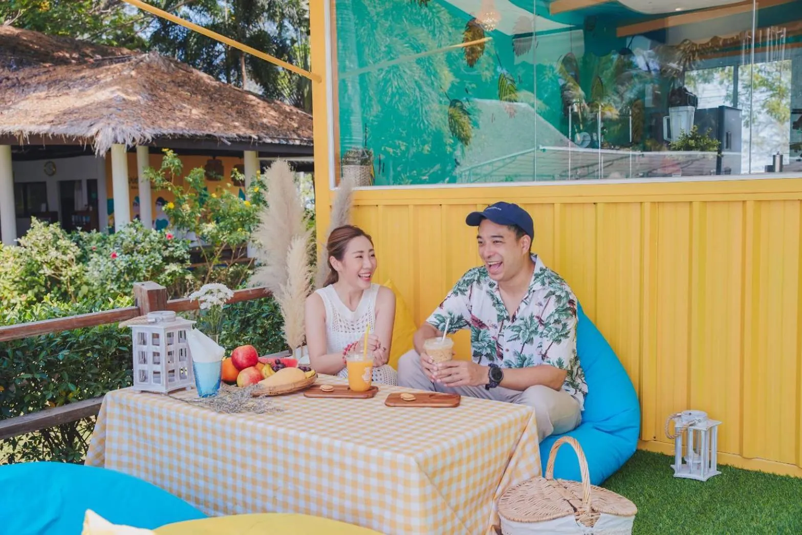 Restaurant/places to eat in Twin Bay Resort Koh Lanta