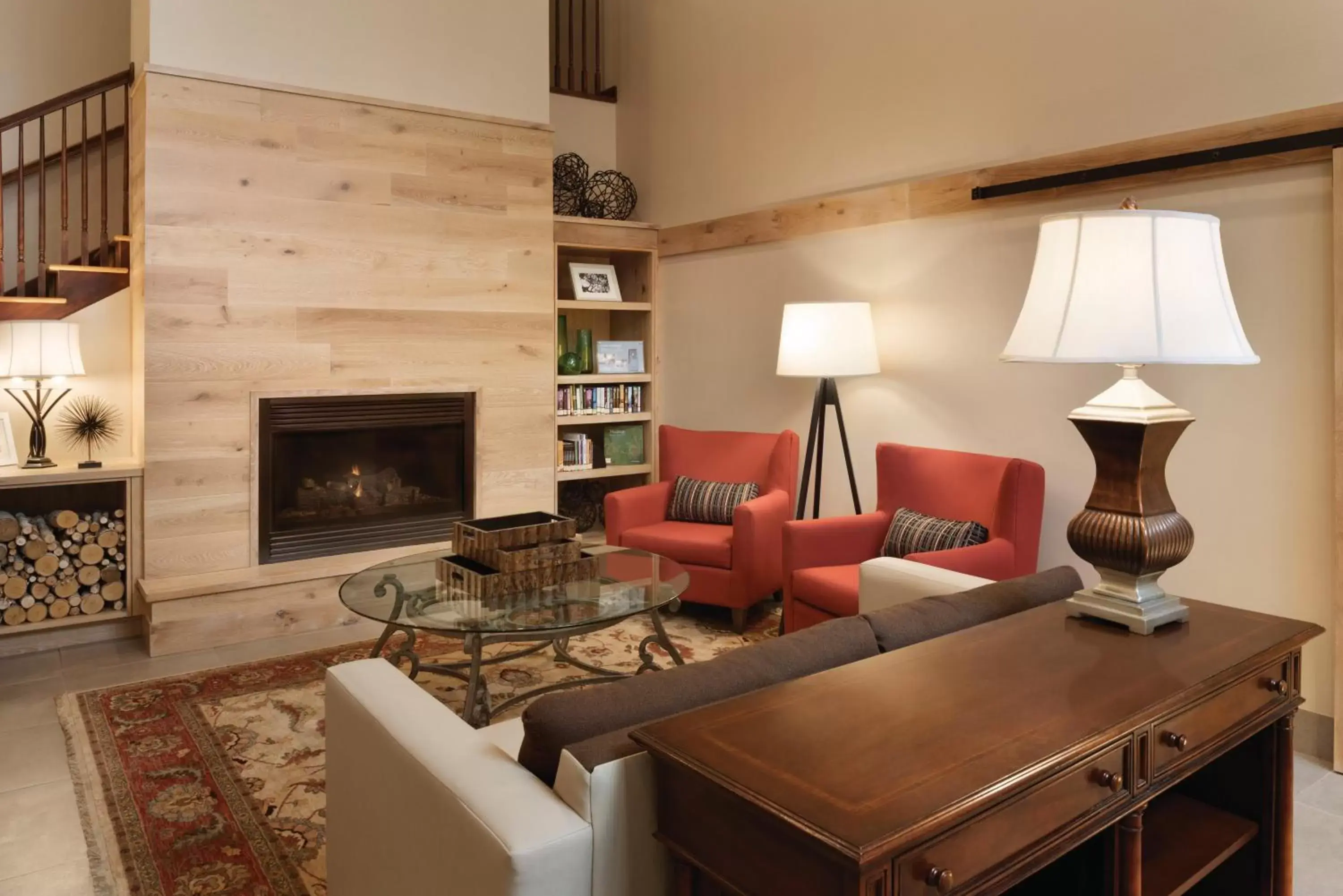 Lobby or reception, Seating Area in Country Inn & Suites by Radisson, Des Moines West, IA