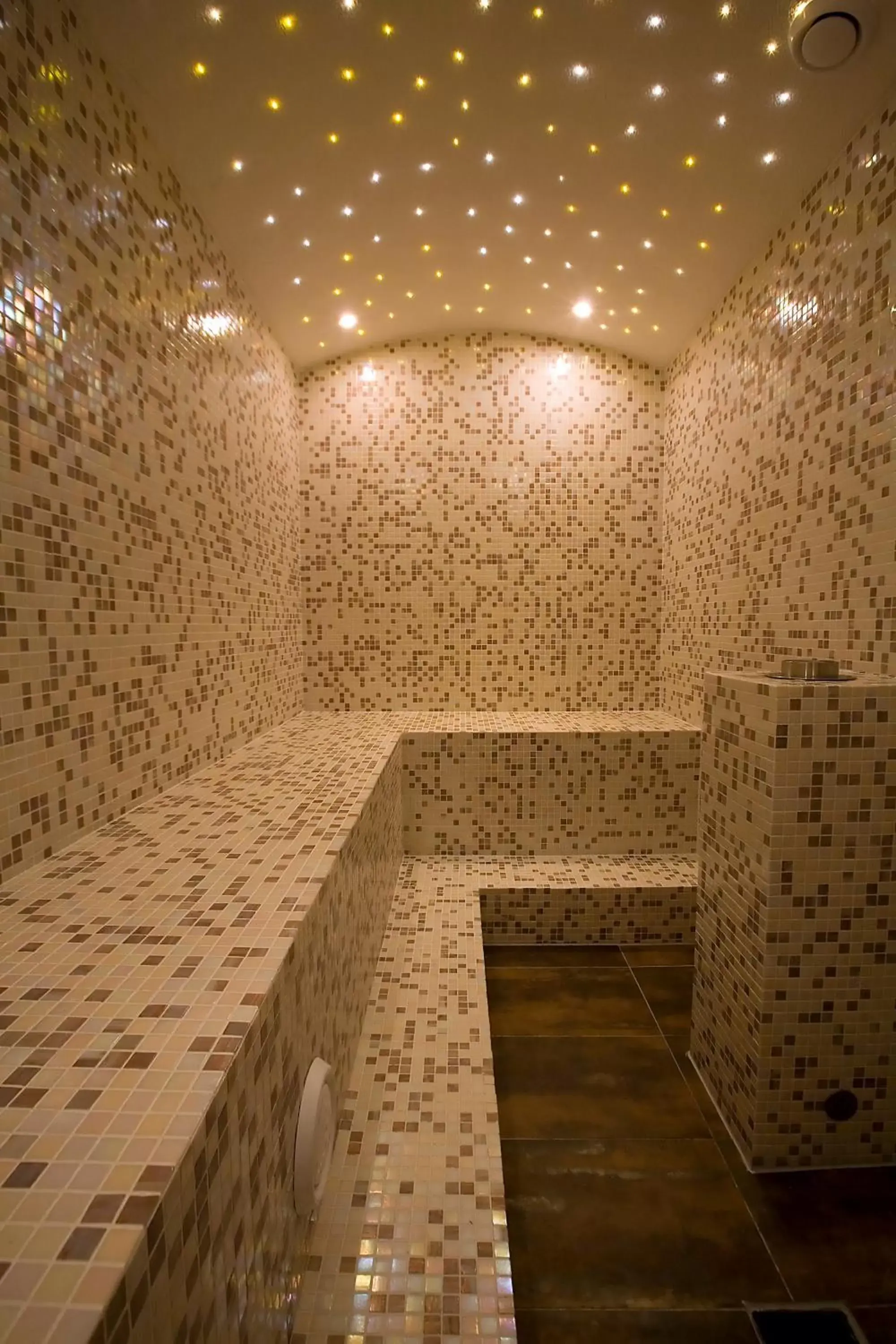 Steam room in Château d'Ouchy