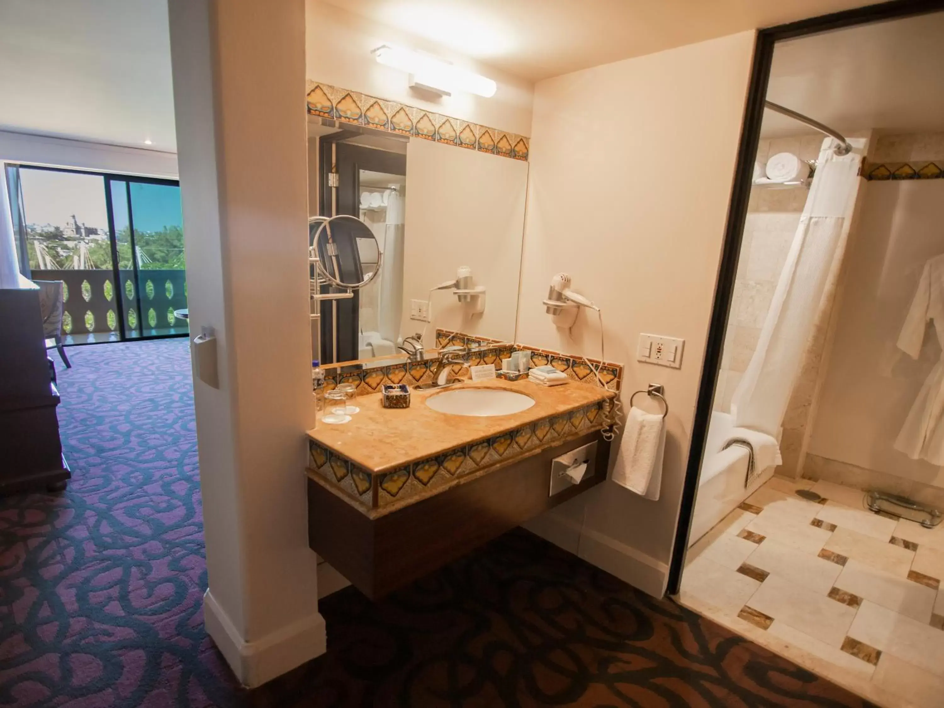 Bathroom in Hotel Lucerna Culiacan