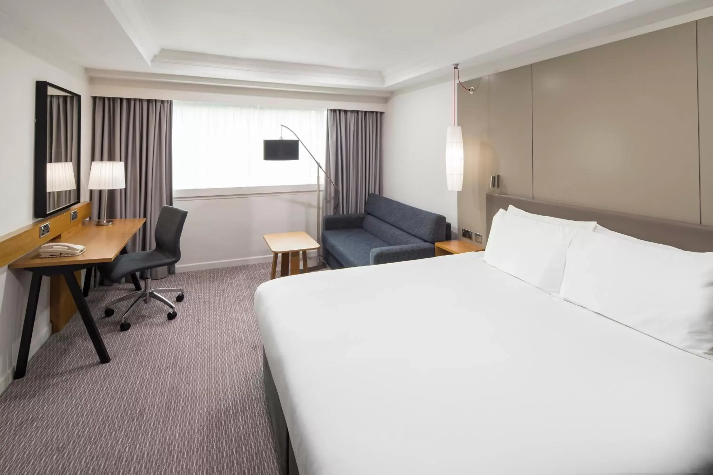 Bed in Crowne Plaza Nottingham, an IHG Hotel