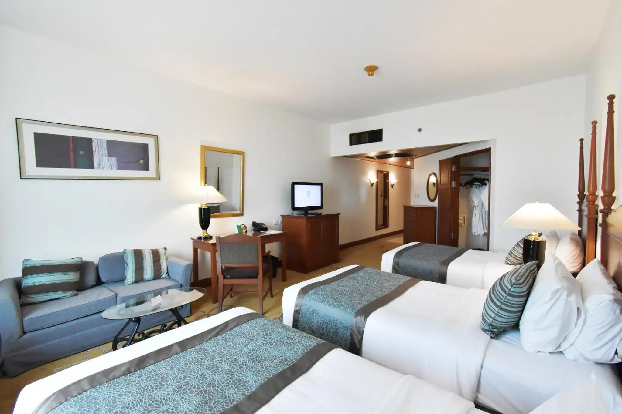 Bedroom in Century Park Hotel - SHA Extra Plus