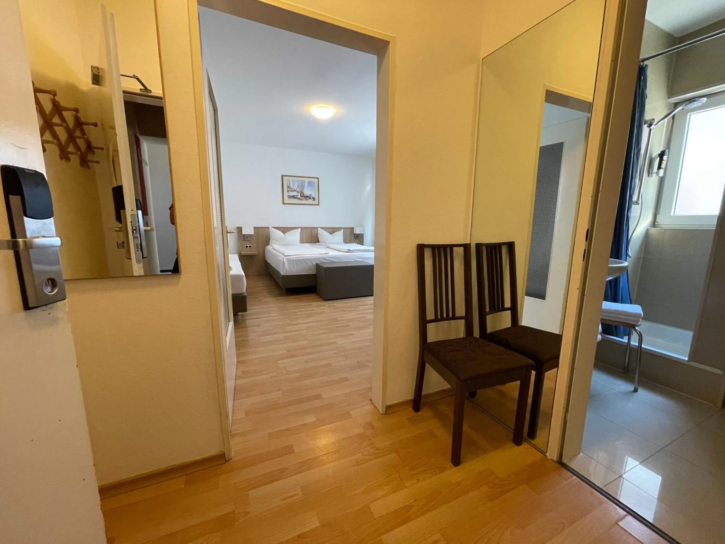 Photo of the whole room, Bed in Hafner Hotel- Apartment