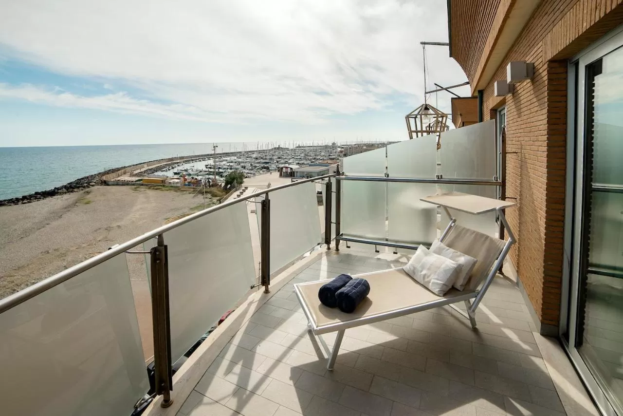 Balcony/Terrace in Smy Aran Blu Roma Mare