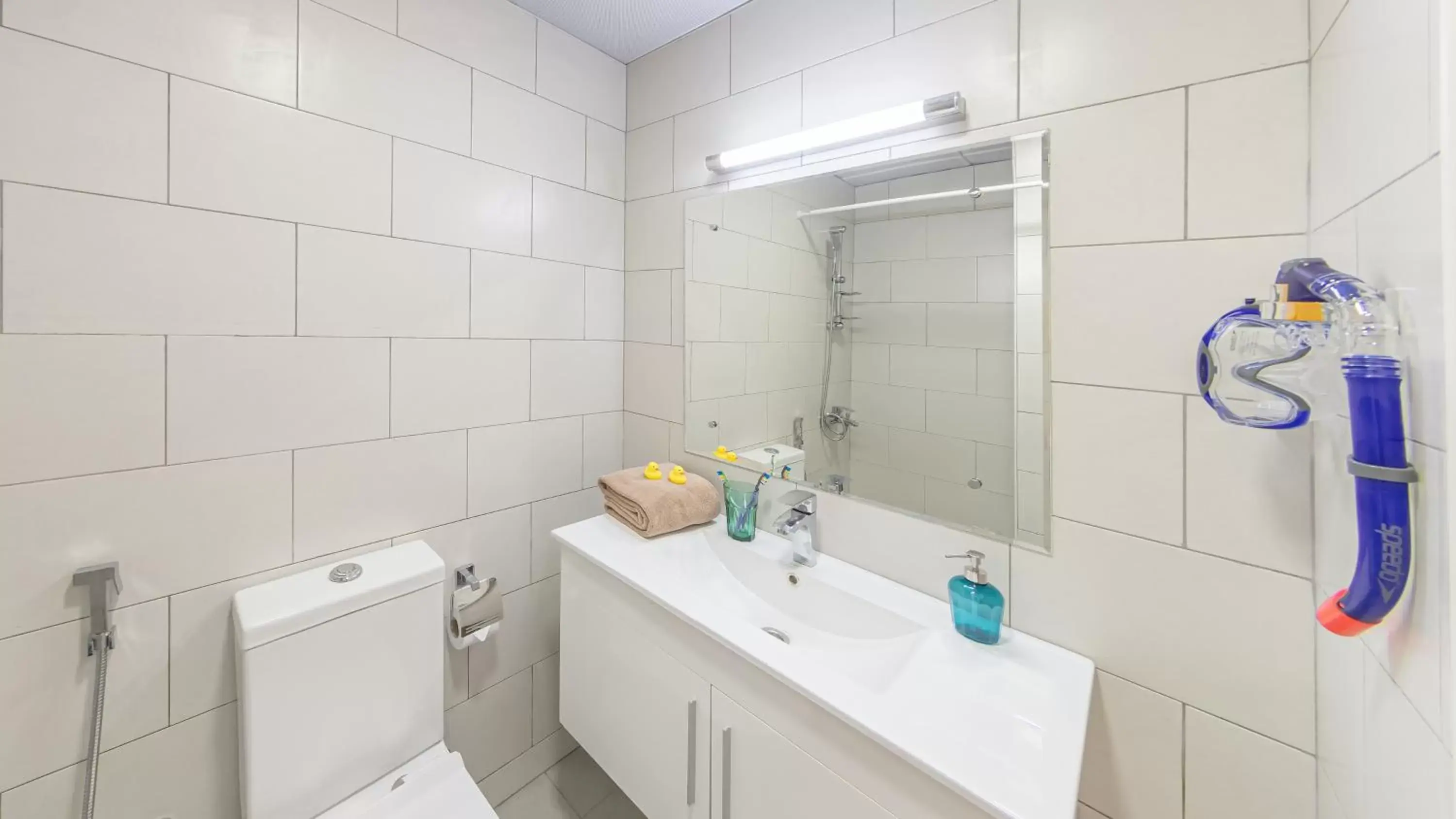 Shower, Bathroom in KSK Homes Hotel Dubai Academic City