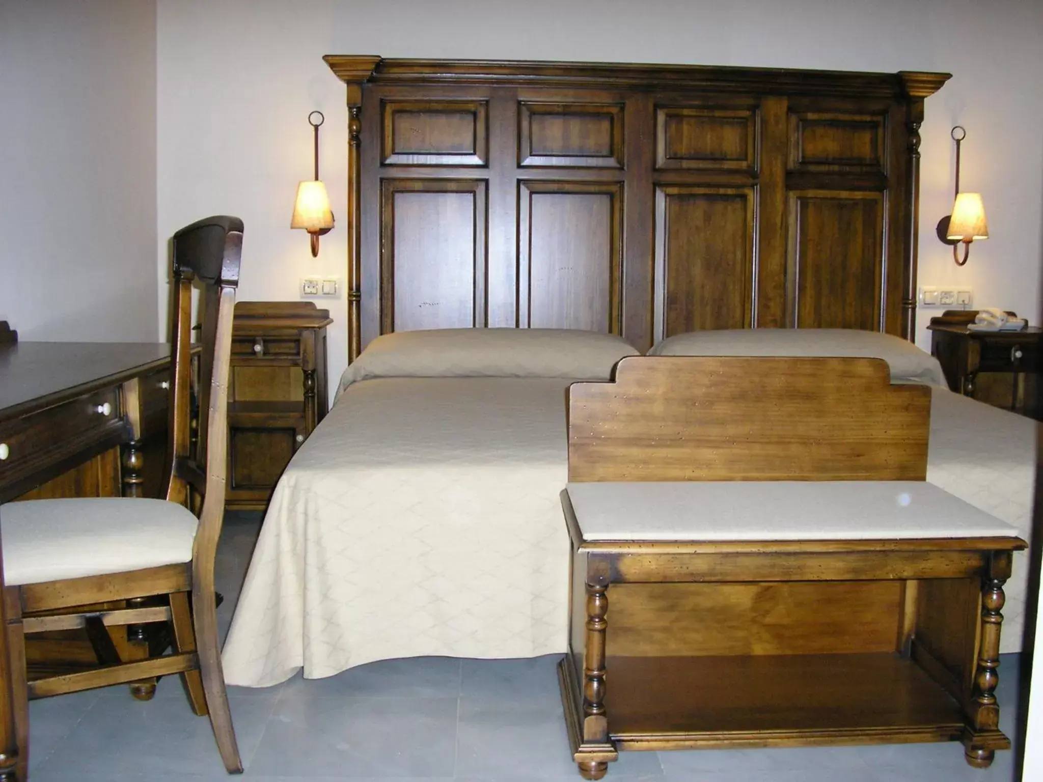 Bed in Hotel Posada de Vallina by MiRa