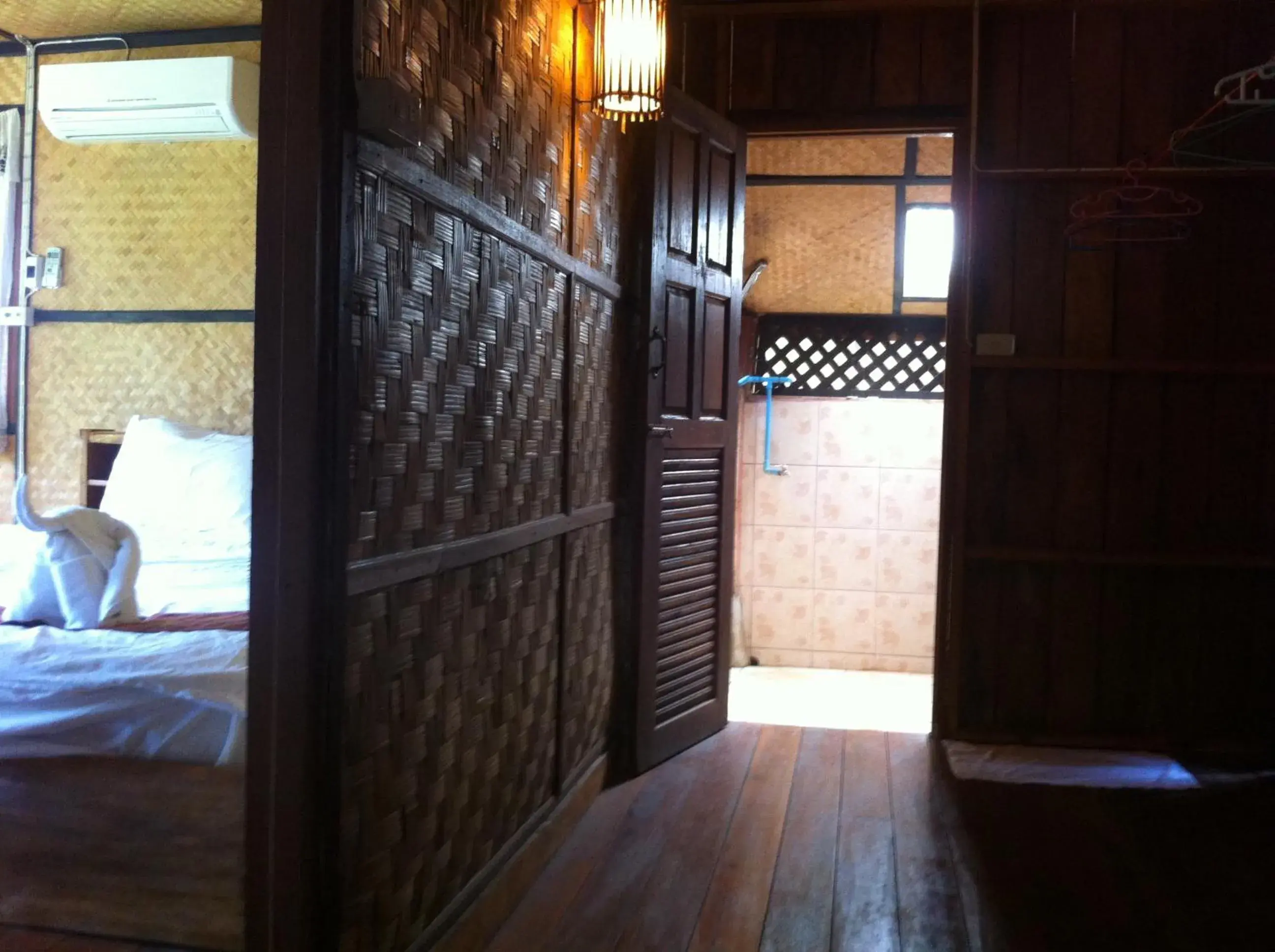 Photo of the whole room in Chang Pai Resort