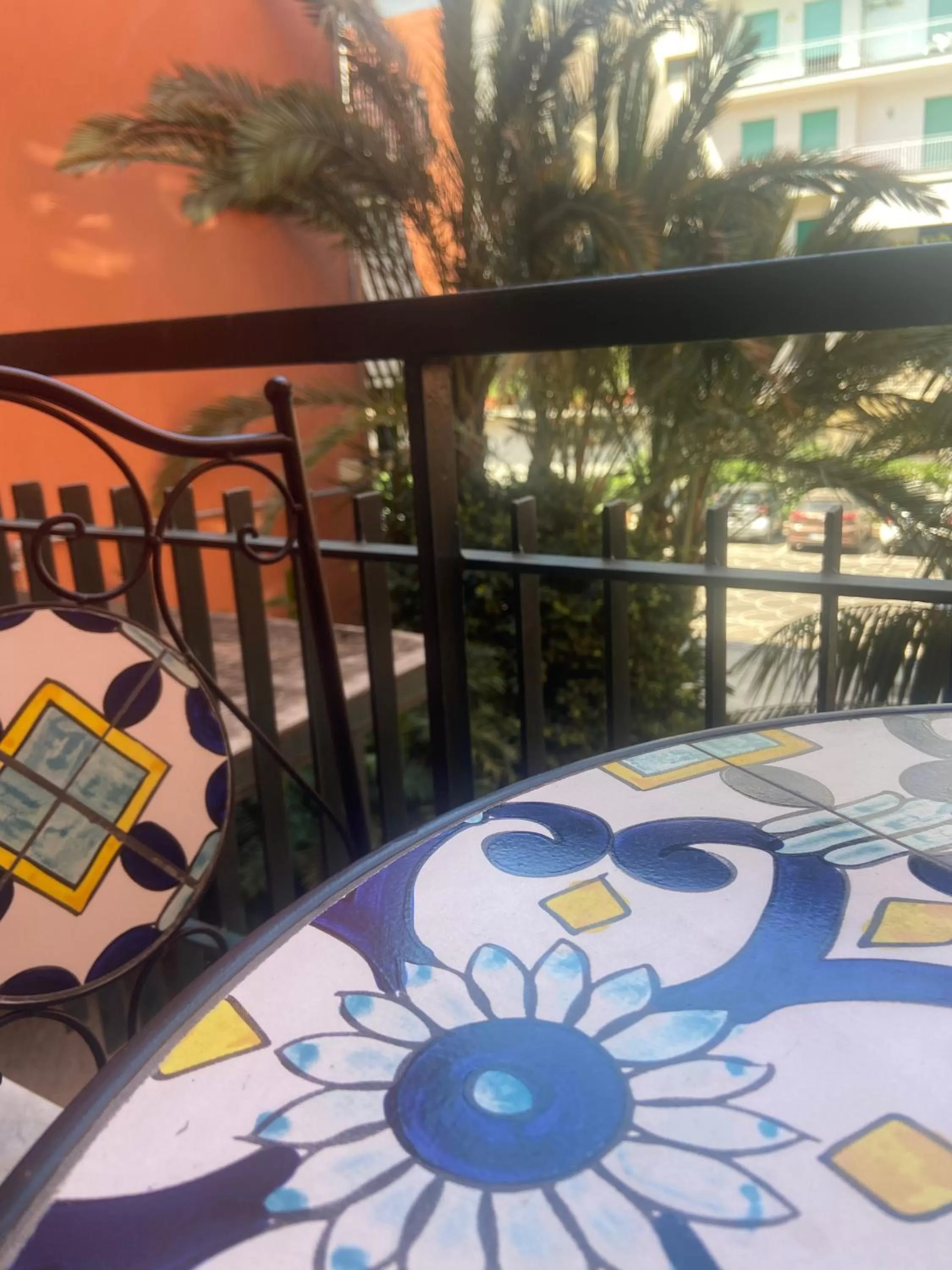 Property building in Sorrento B&D Rooms