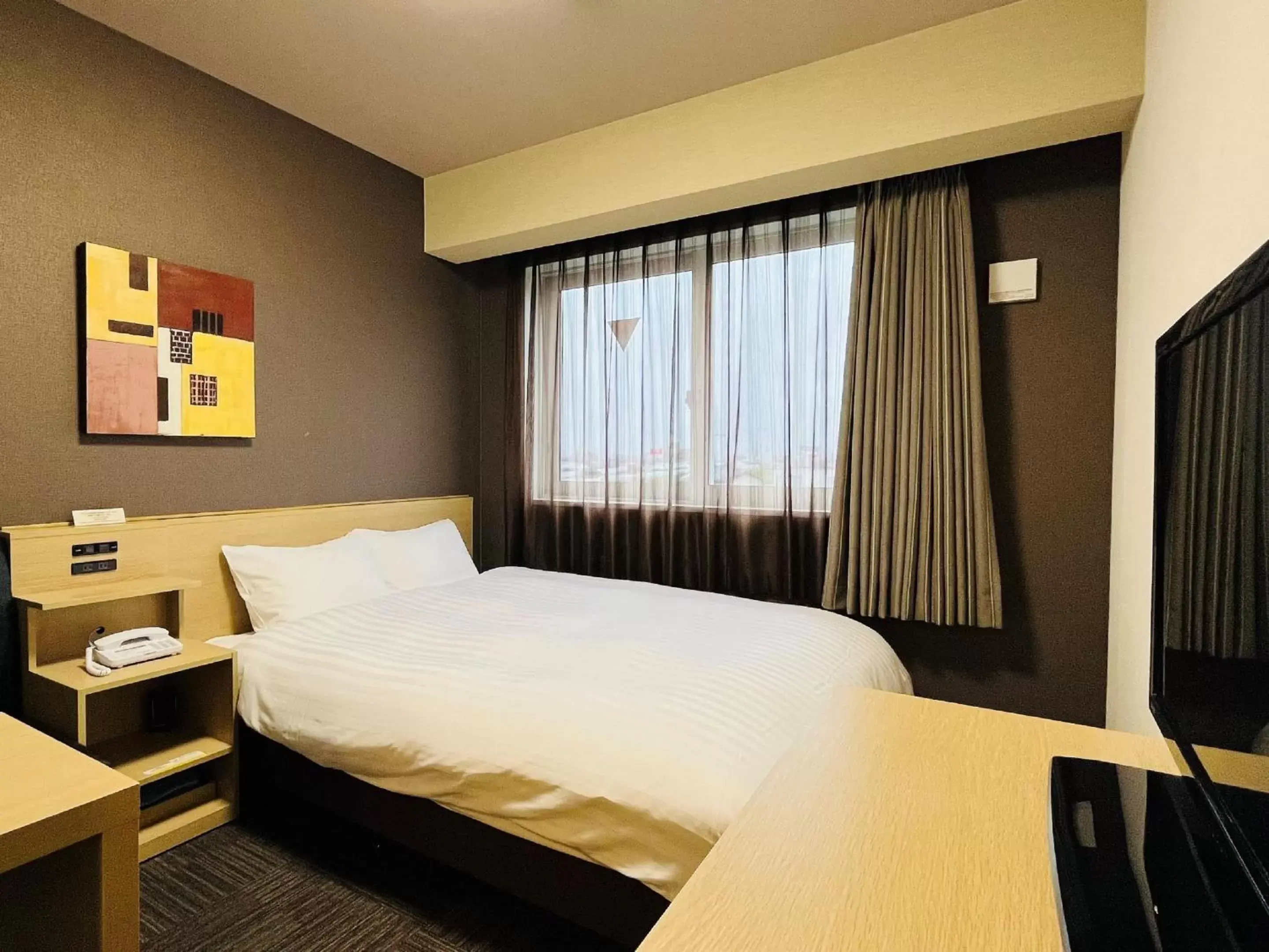 Photo of the whole room, Bed in ​Hotel Route-Inn Kumagaya​