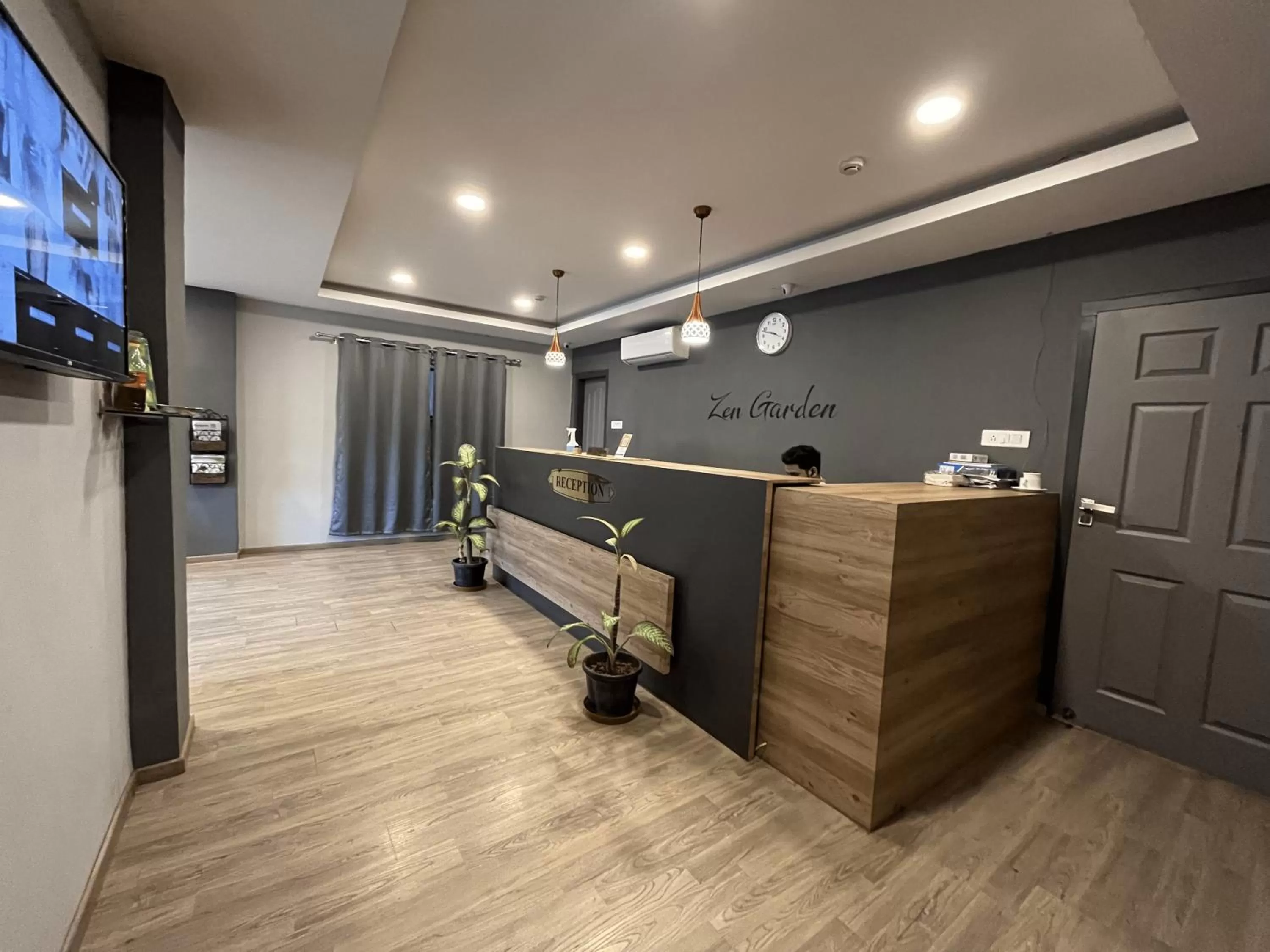 Lobby or reception, Lobby/Reception in Hotel Zen Garden