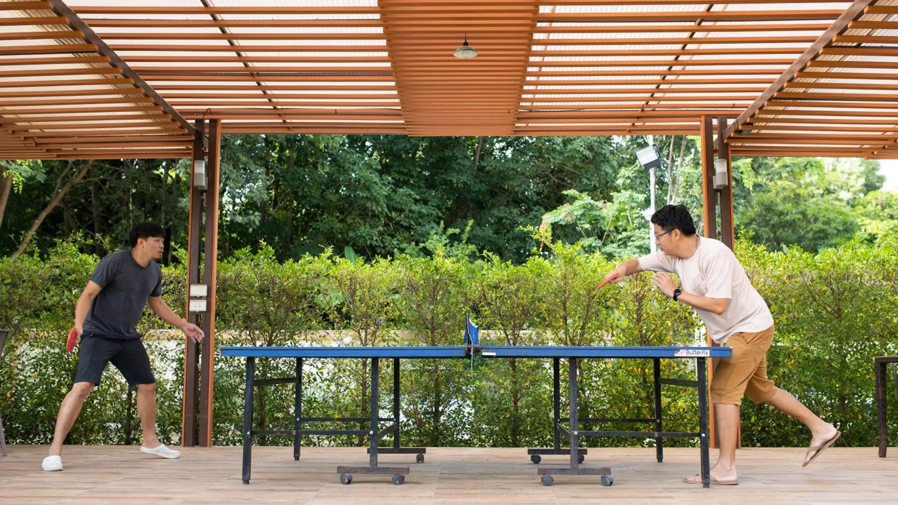 Table tennis in Phanomrungpuri Hotel Buriram