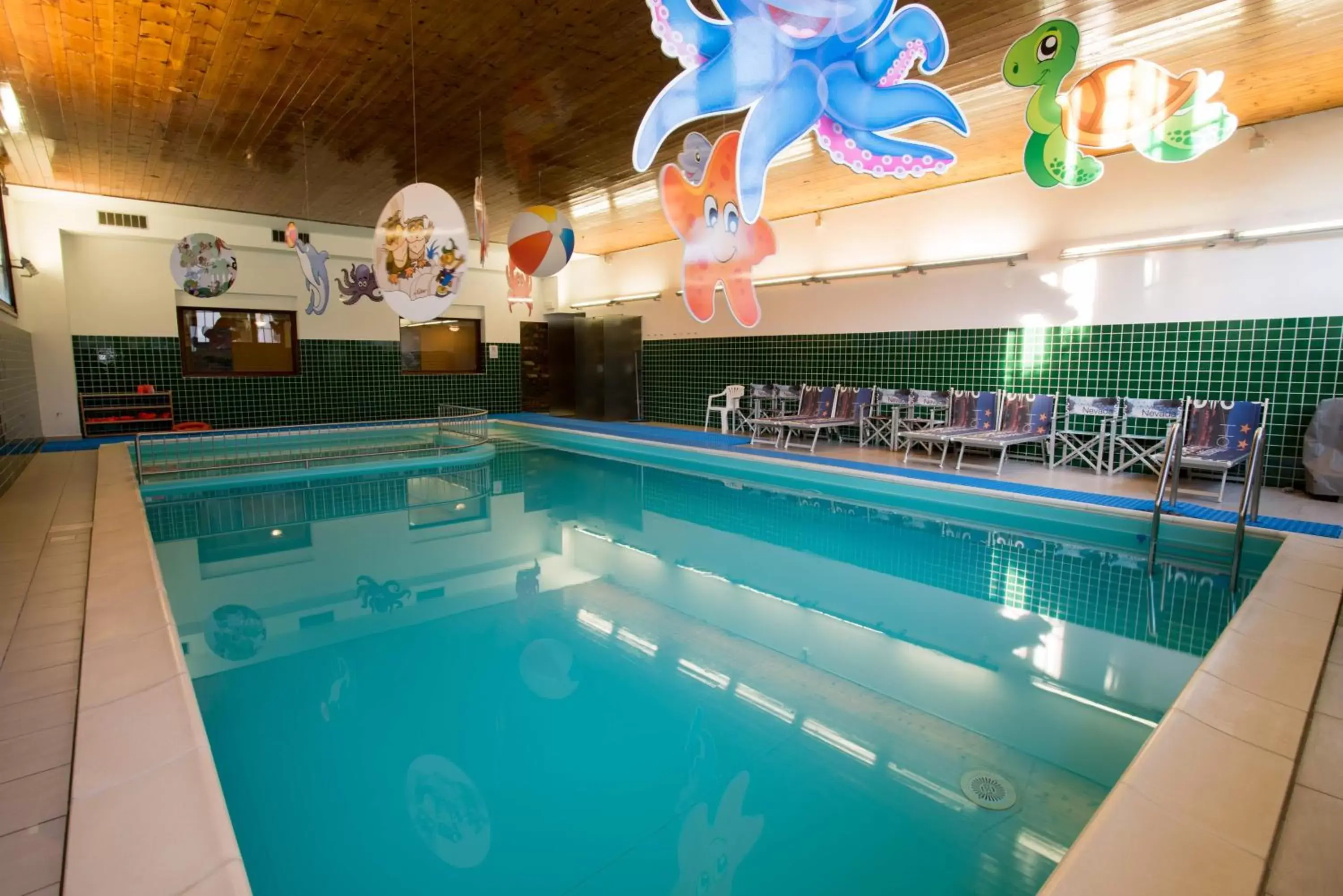 Swimming Pool in Hotel Villaggio Nevada