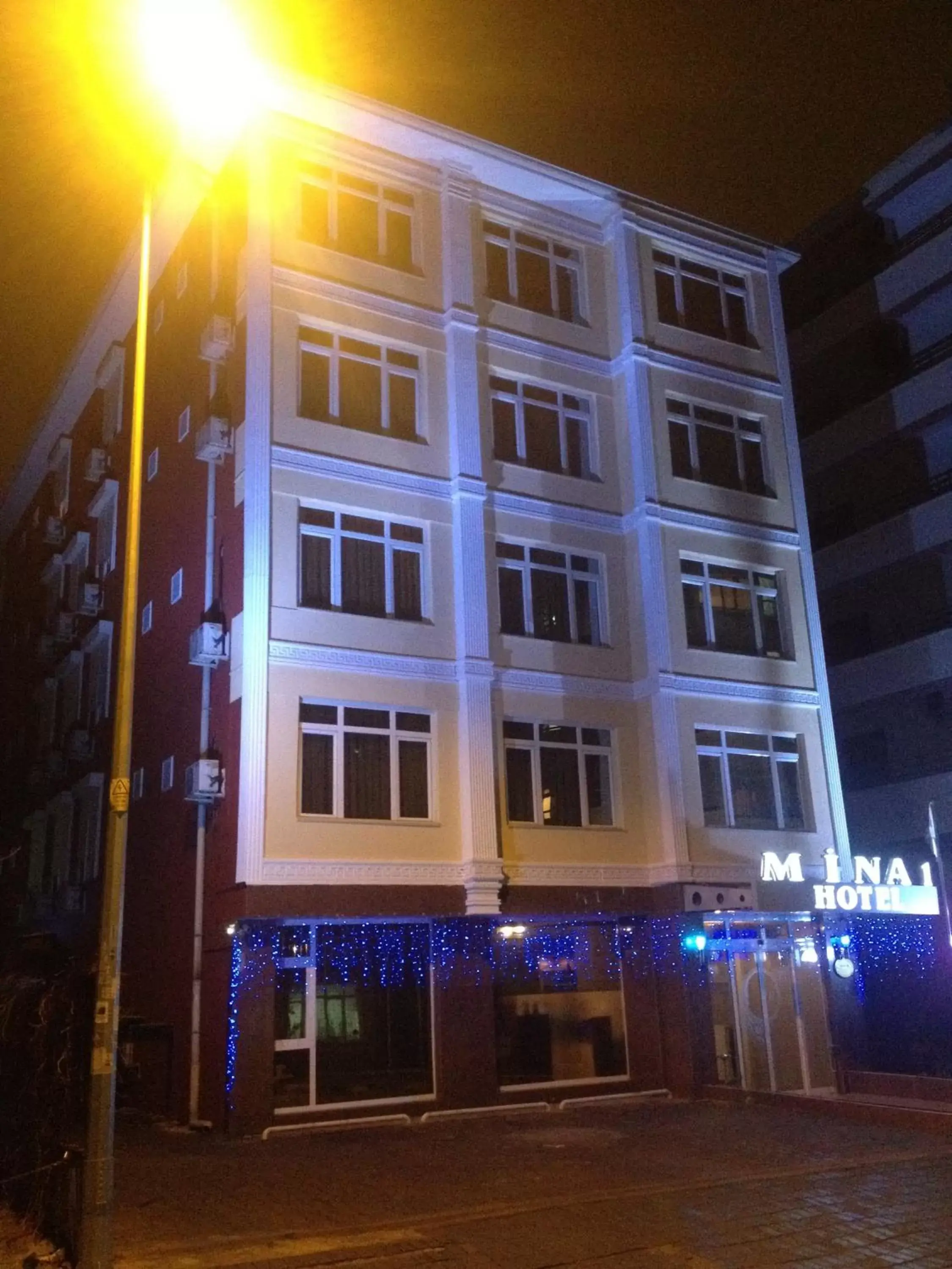 Facade/entrance, Property Building in Mina 1 Hotel