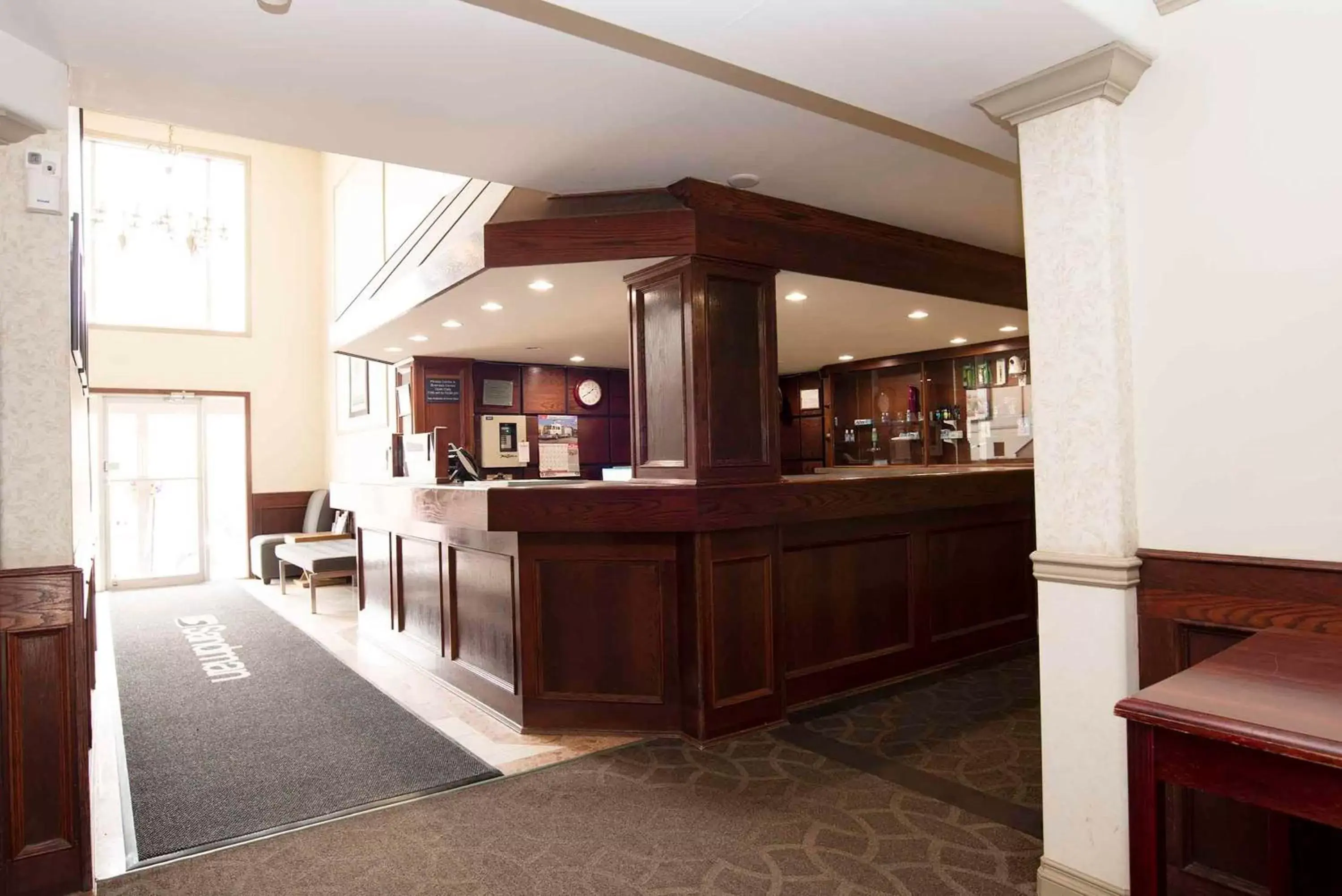 Lobby or reception, Lobby/Reception in Sandman Inn Smithers
