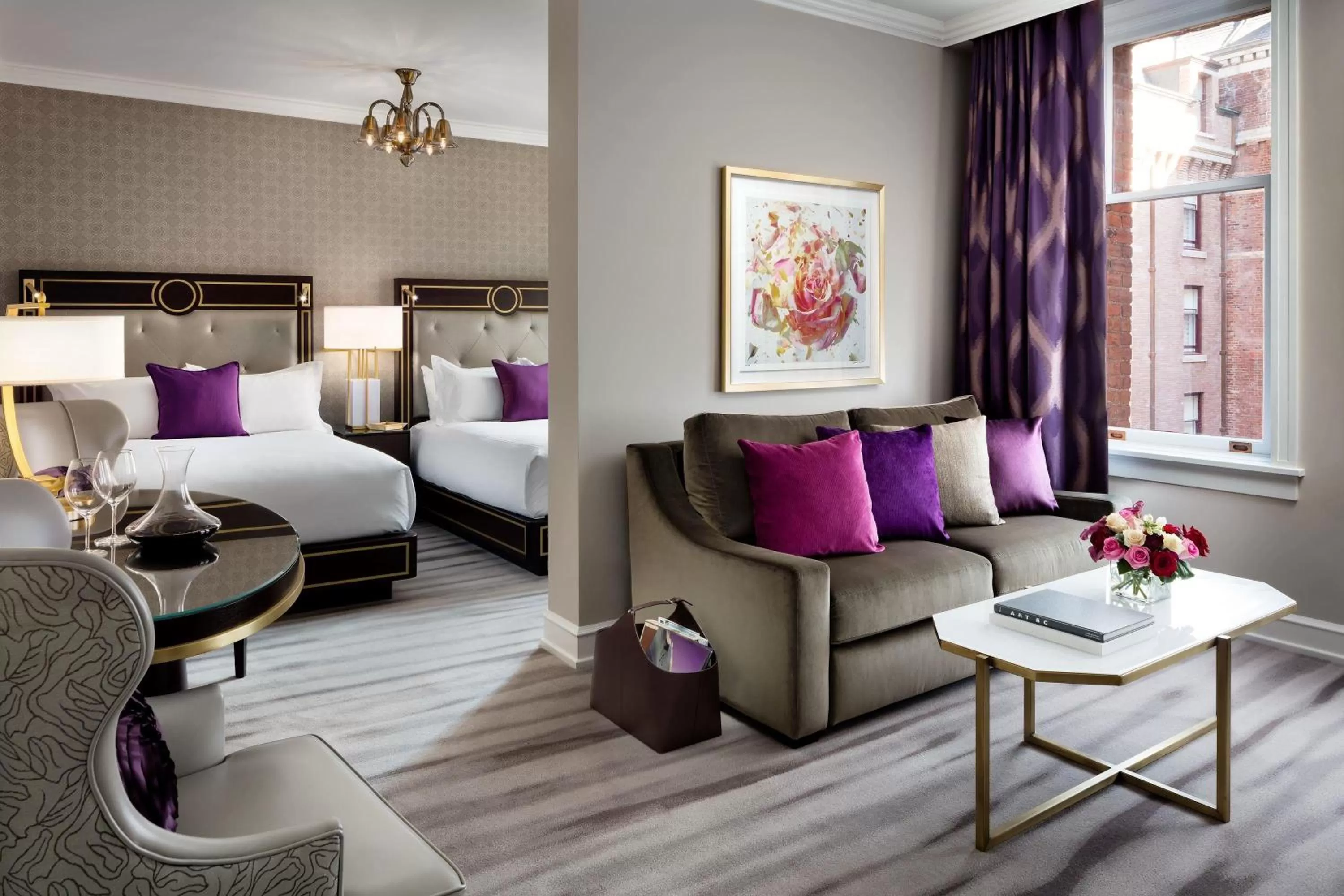 Bedroom, Bed in Fairmont Empress Hotel