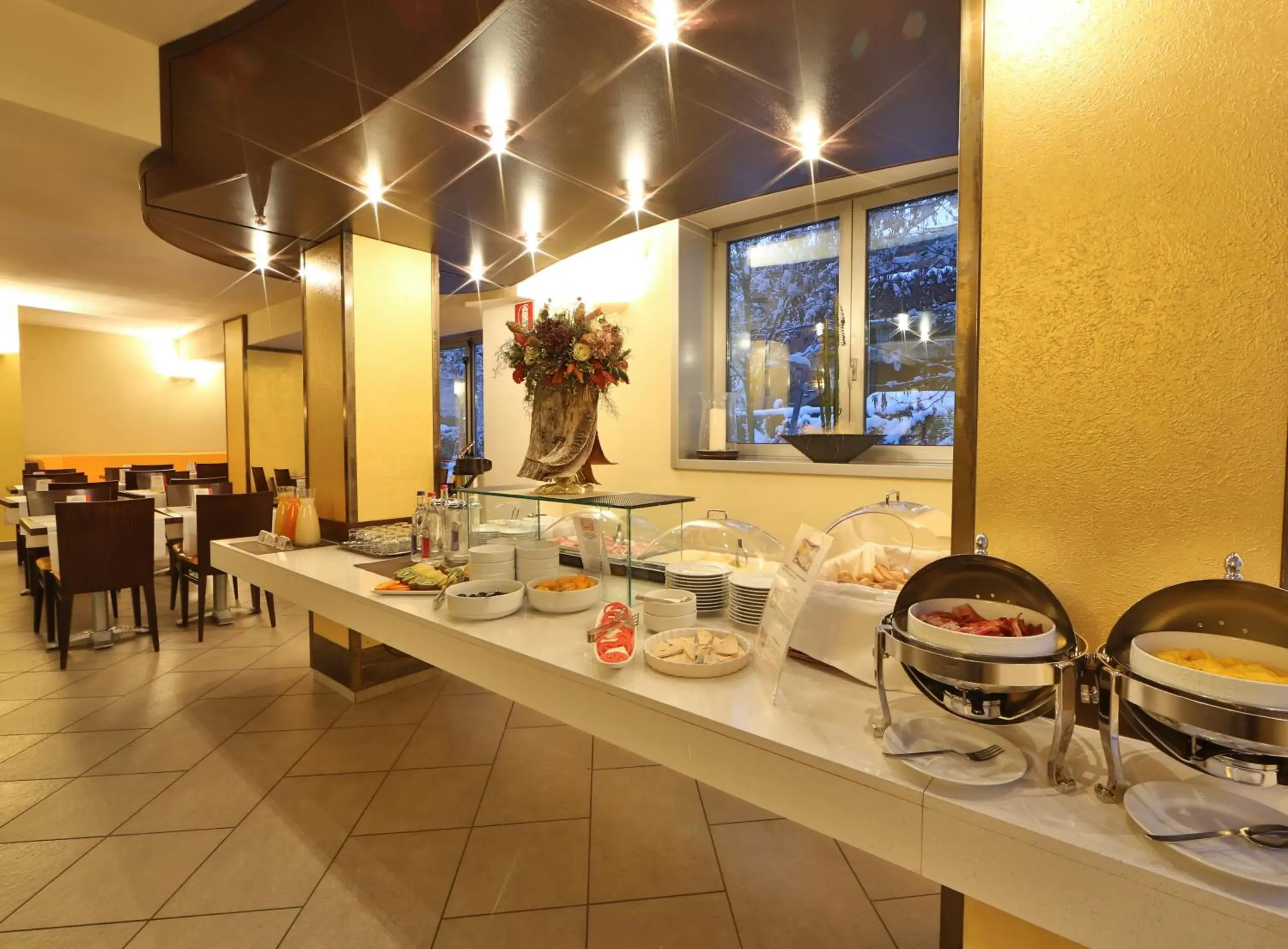 Restaurant/Places to Eat in Best Western City Hotel