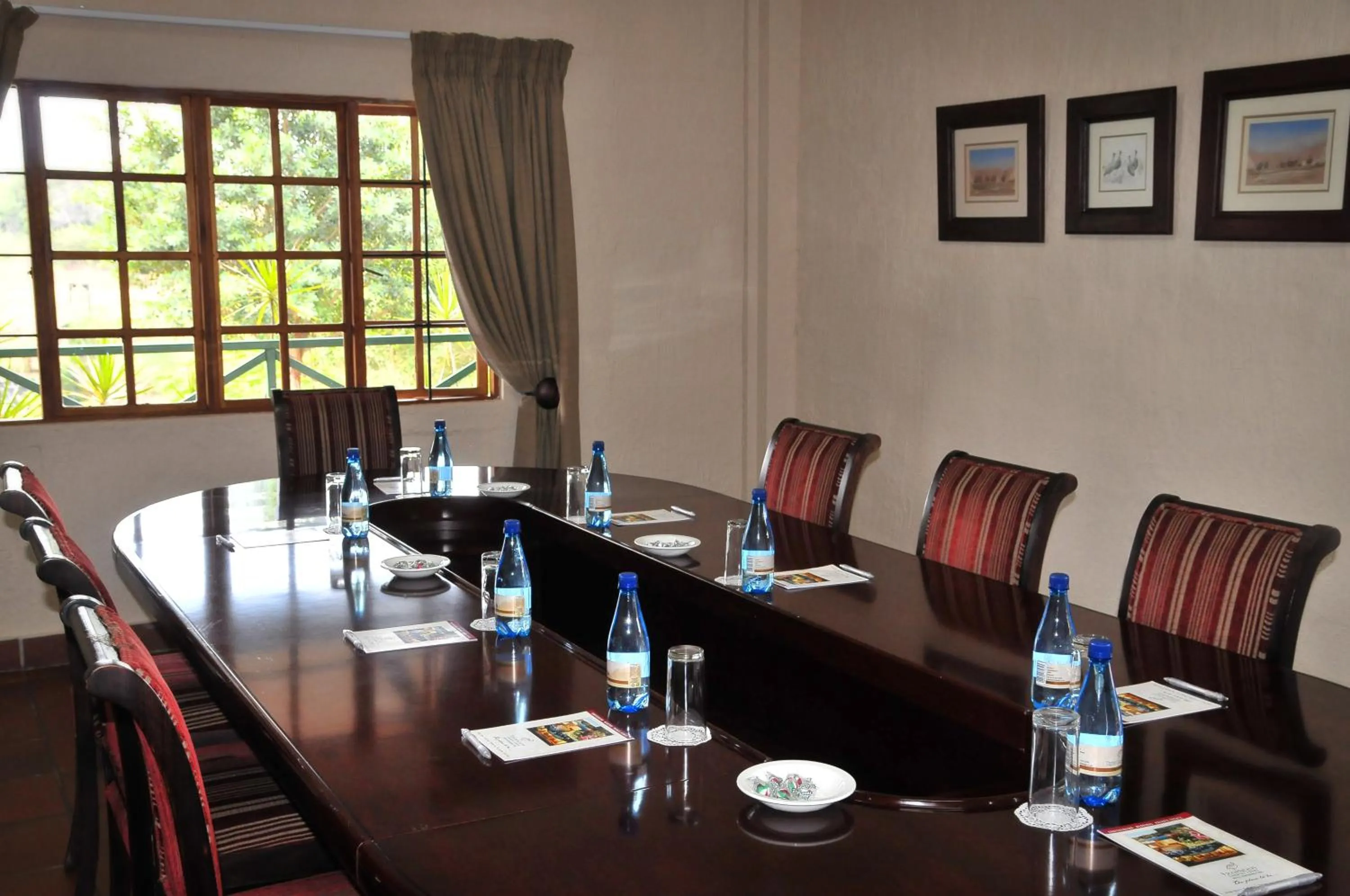 Restaurant/places to eat in Tzaneen Country Lodge