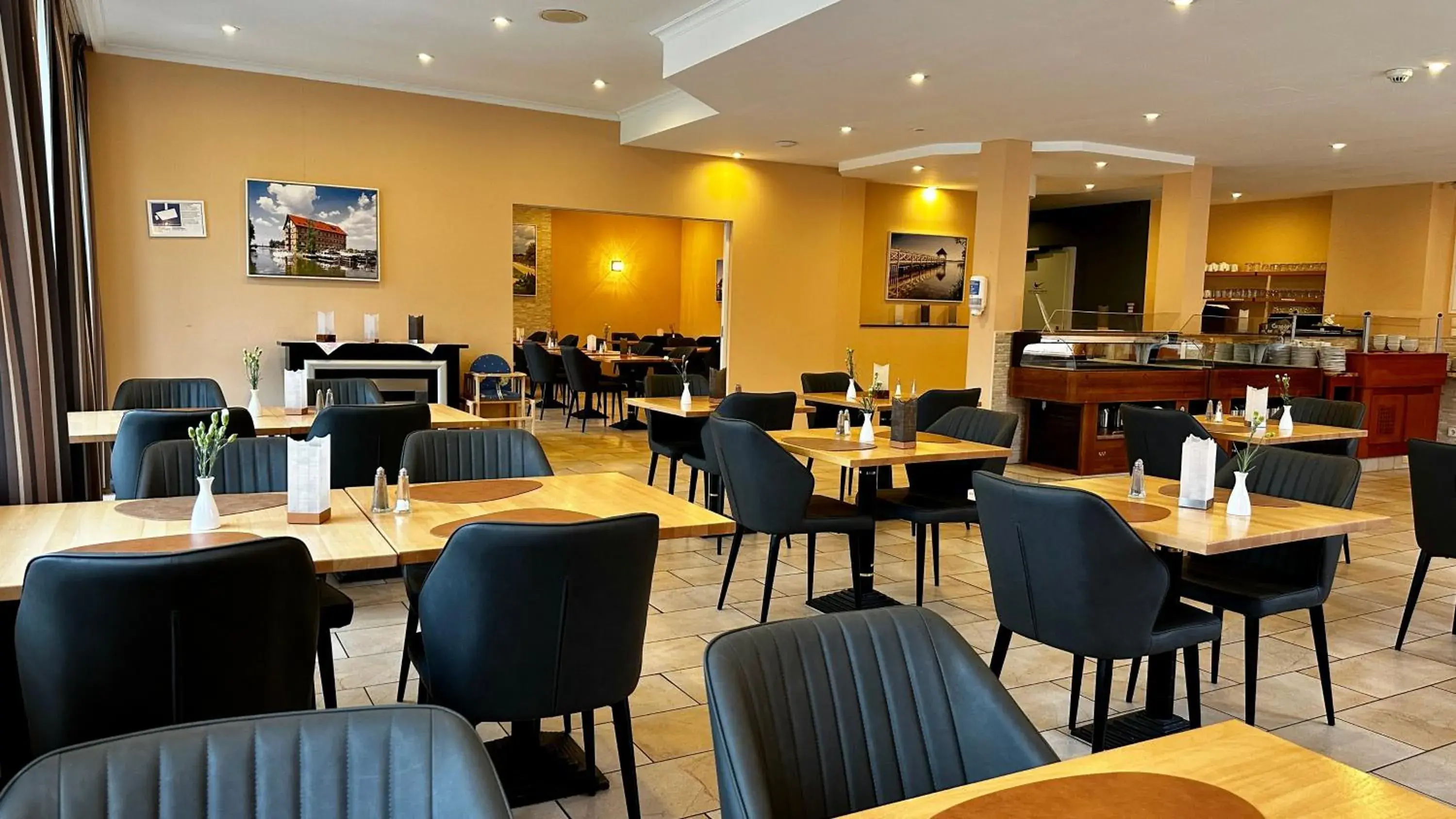 Restaurant/Places to Eat in Park Hotel Fasanerie Neustrelitz