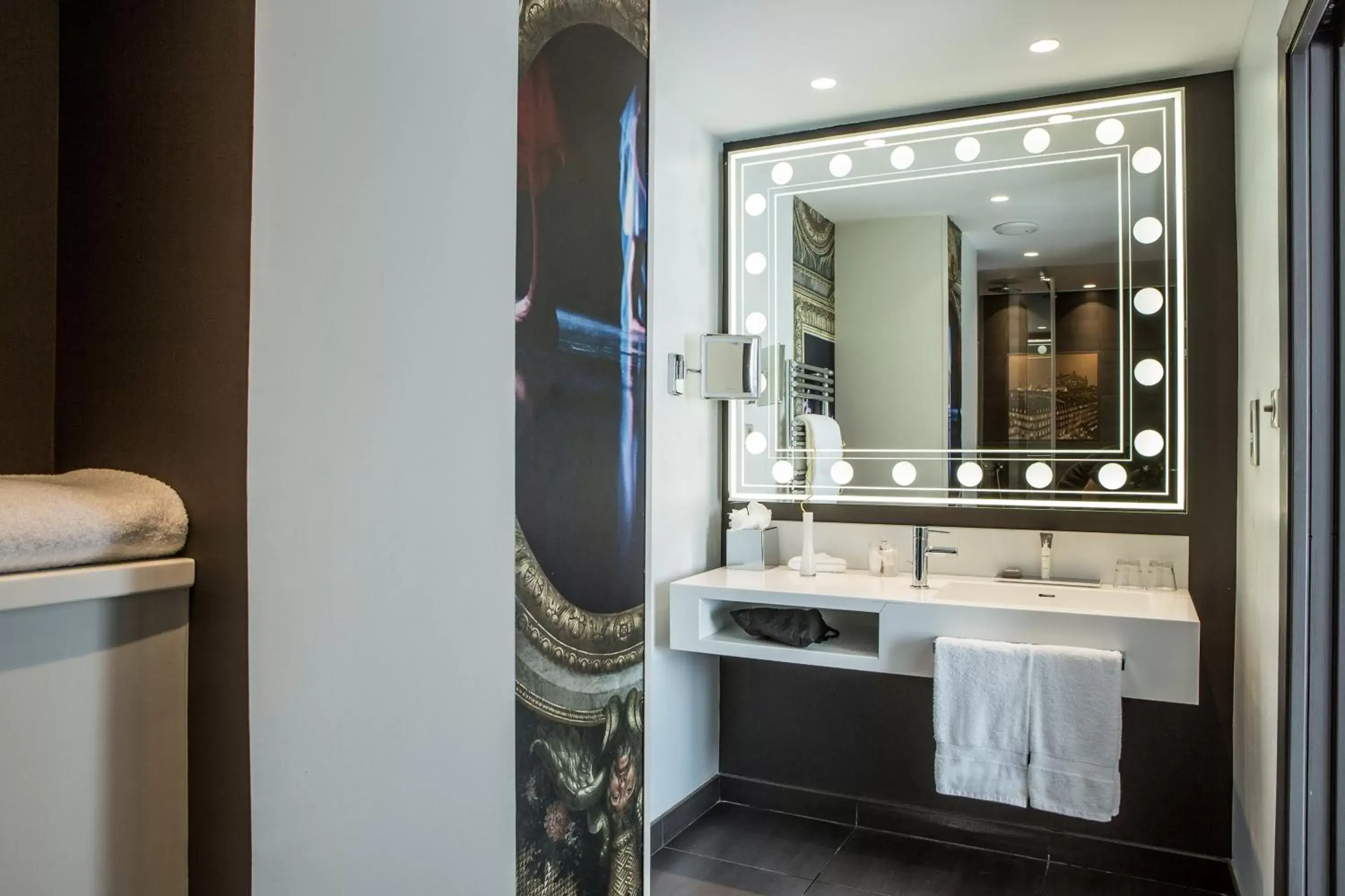 Bathroom in Hotel Indigo Paris - Opera, an IHG Hotel