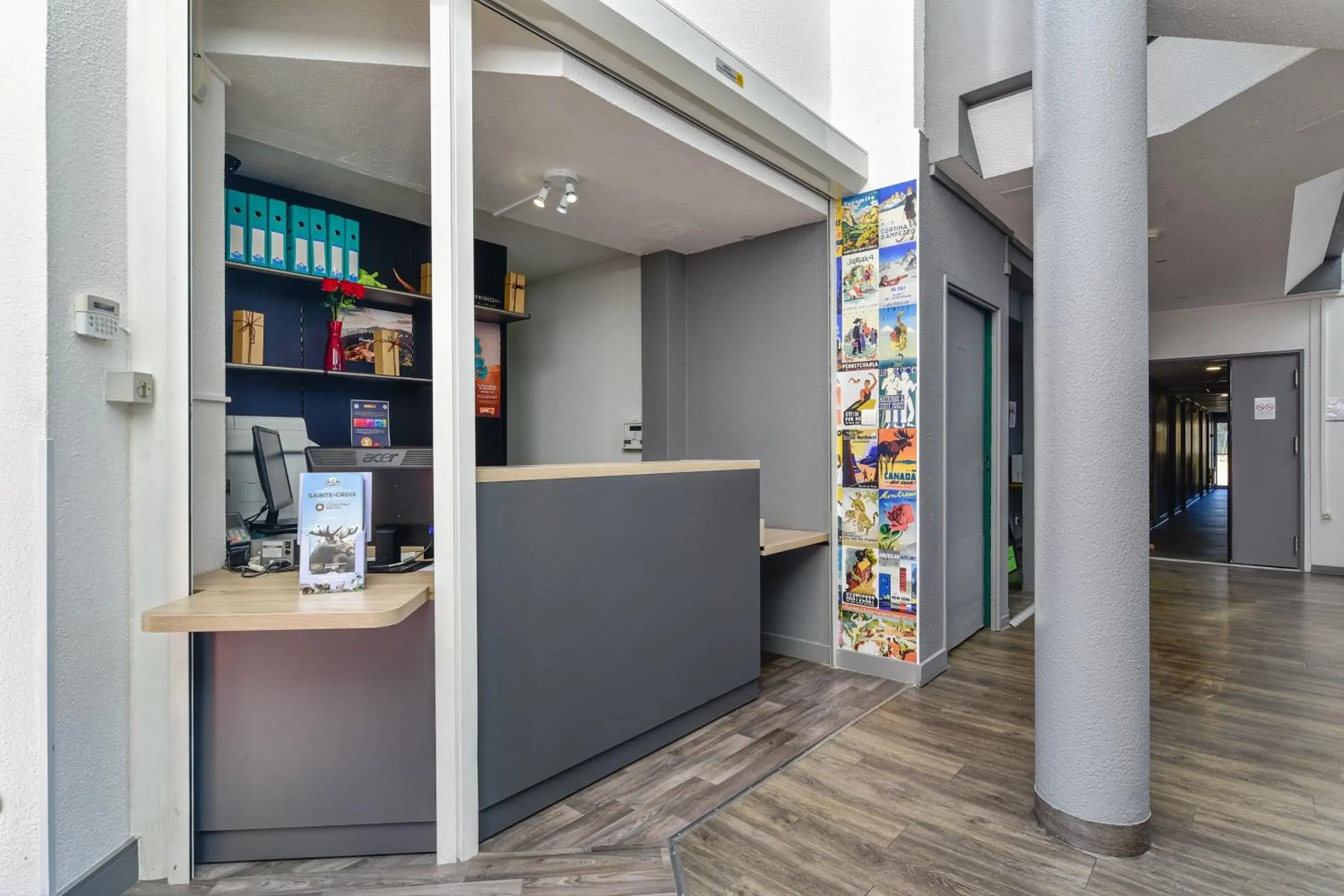Lobby or reception in hôtel F1 Strasbourg Sud La Vigie Lobby or reception in hôtel F1 Strasbourg Sud La Vigie