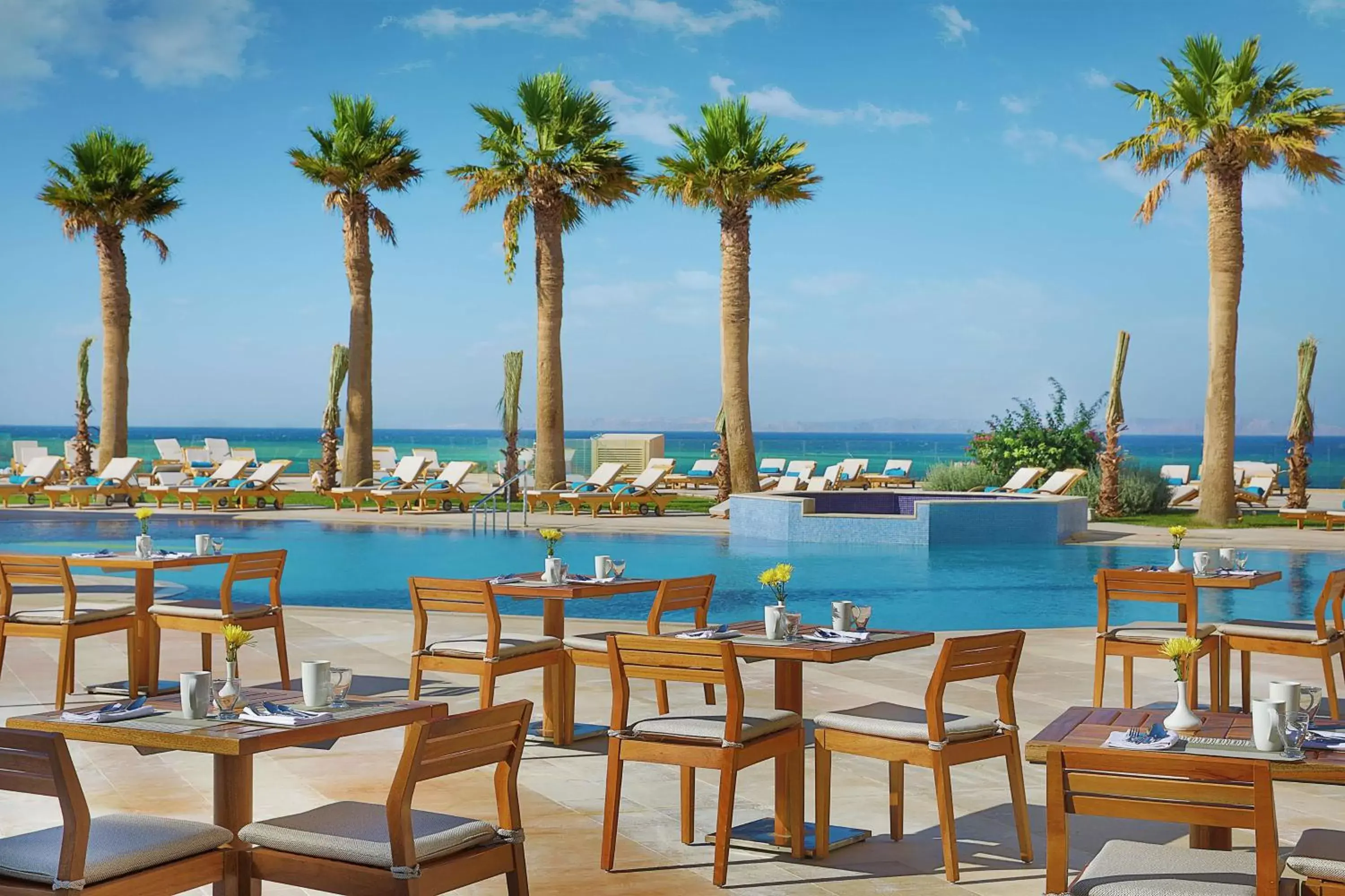 Breakfast, Restaurant/Places to Eat in Hilton Hurghada Plaza Hotel