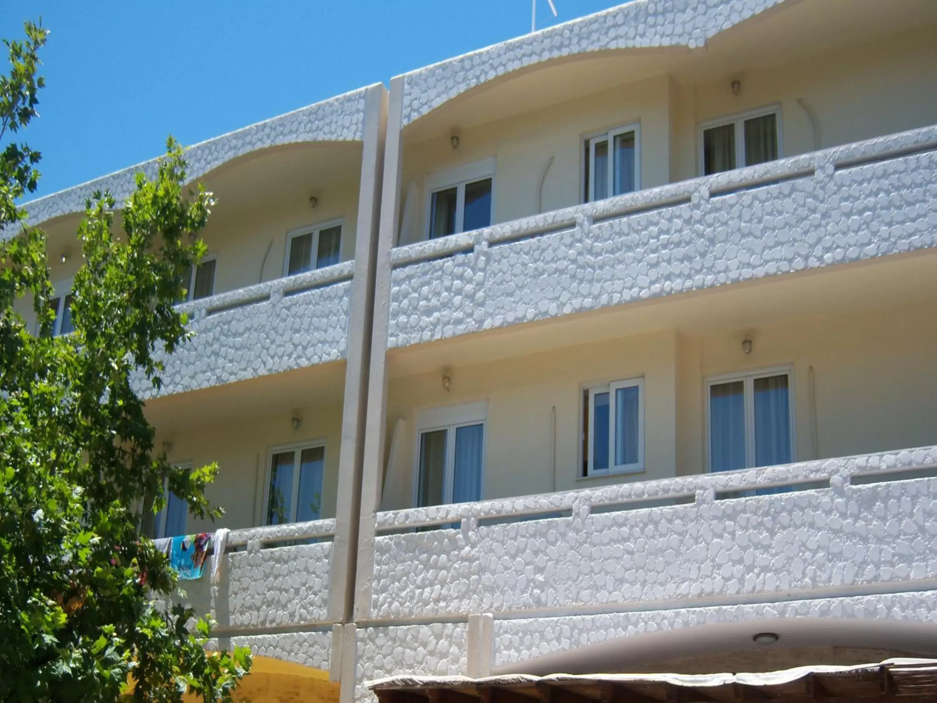 Facade/entrance, Property Building in Fantasia Hotel Apartments