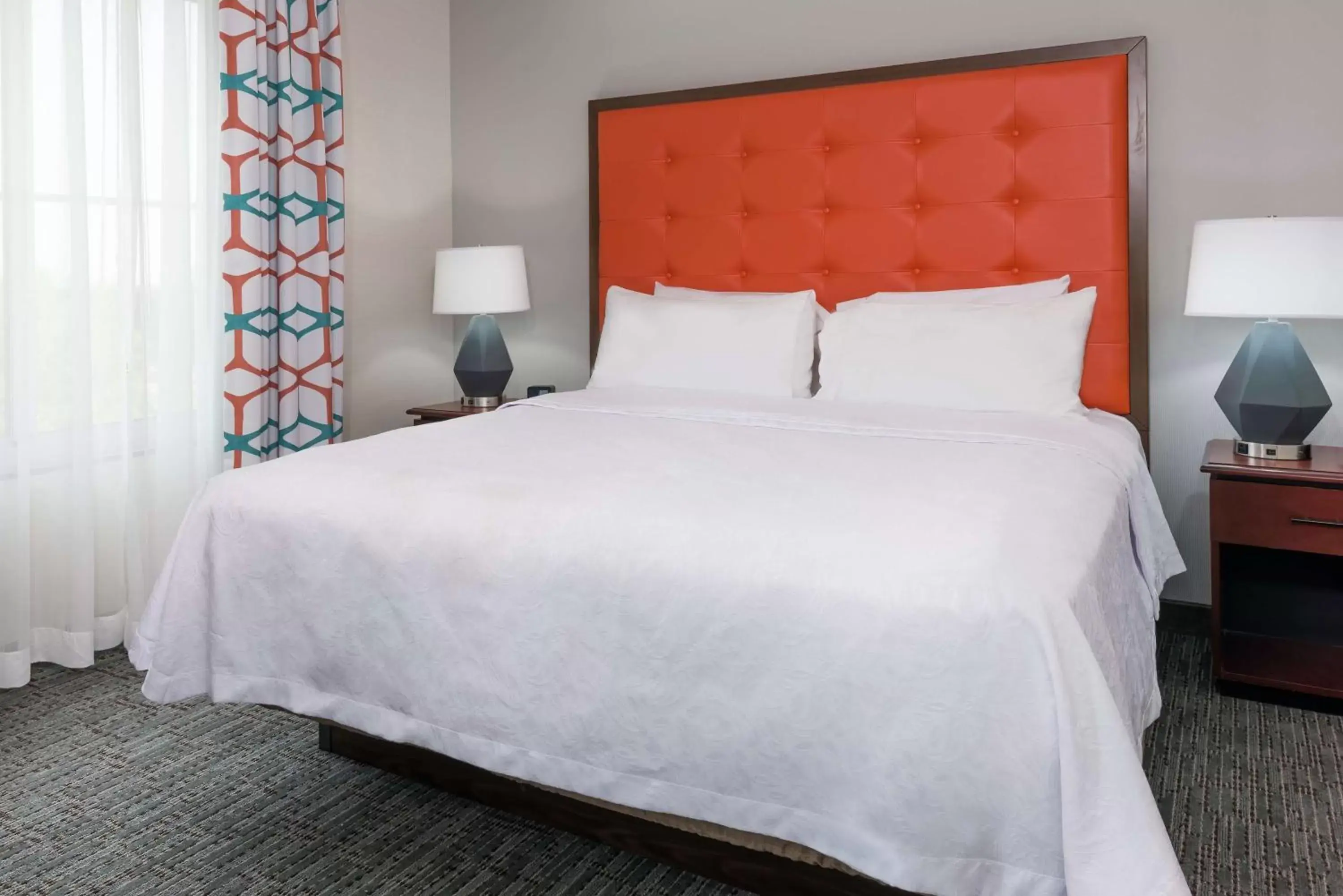 Bed in Homewood Suites by Hilton Cleveland-Beachwood
